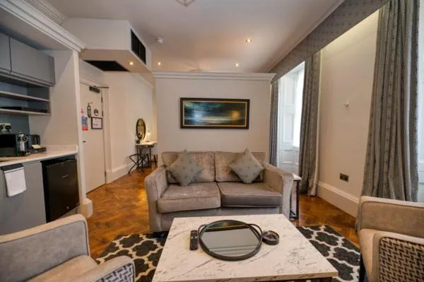 King Street Aparthotel