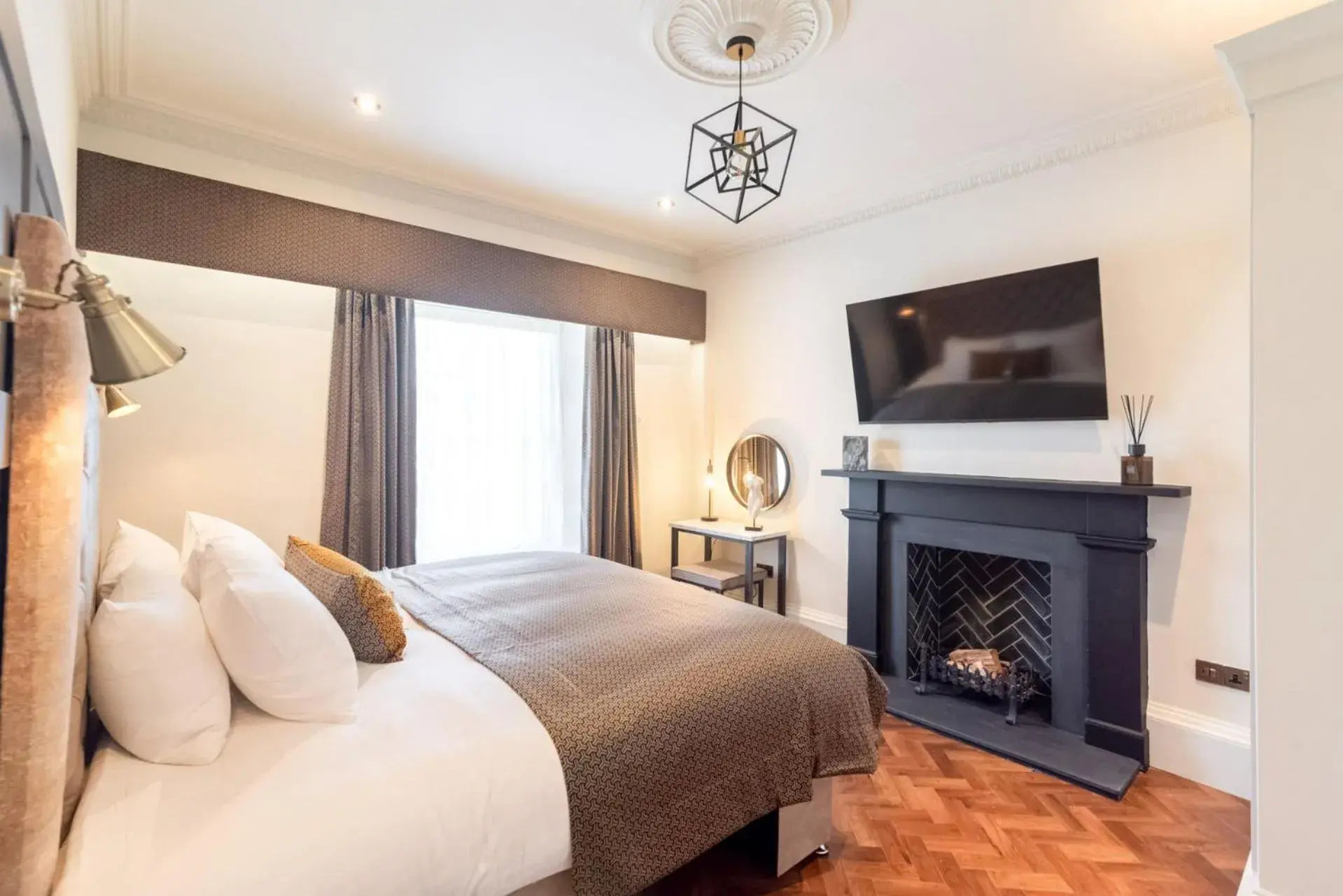 Bed in King Street Aparthotel Bed in King Street Aparthotel