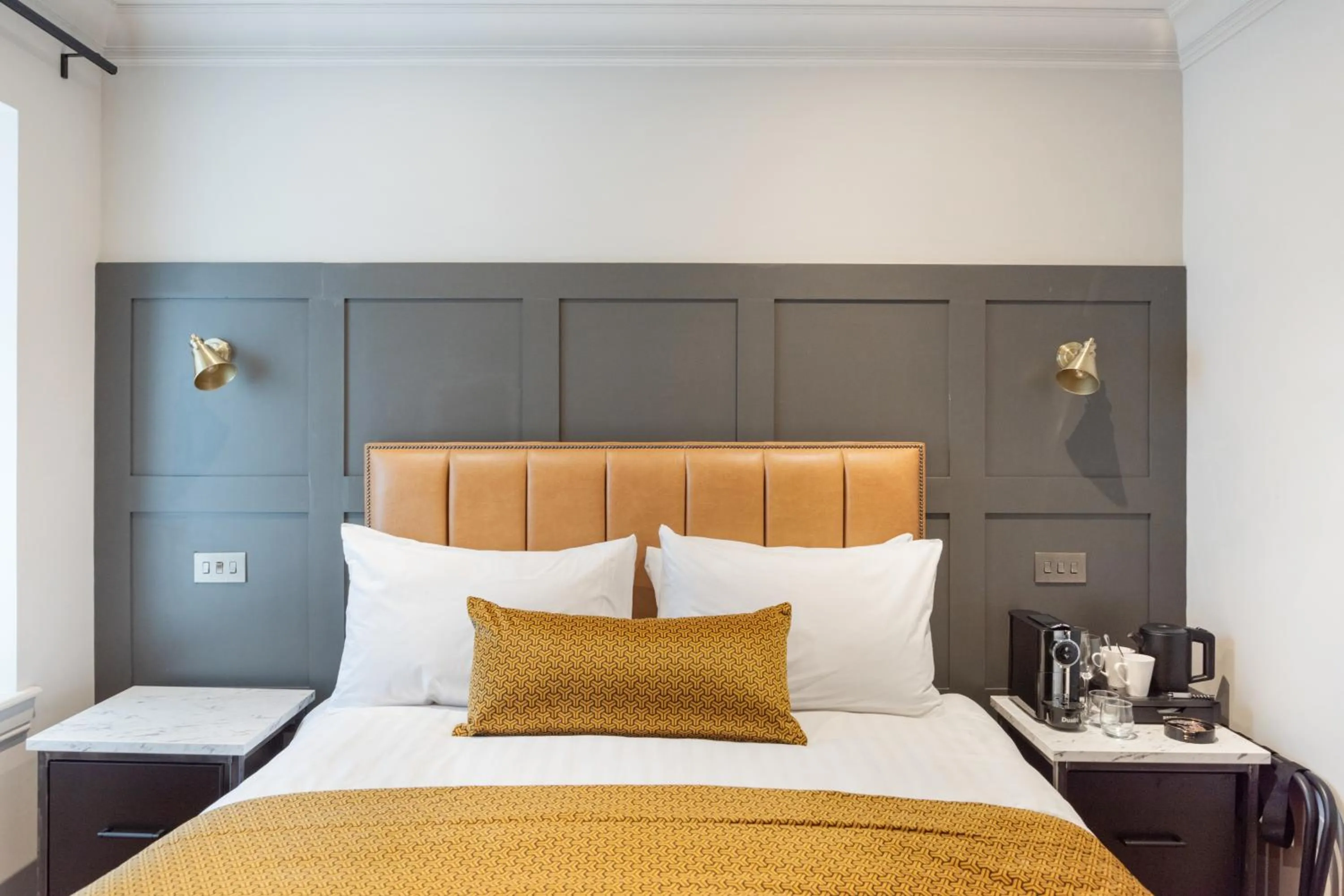 Bed in King Street Aparthotel