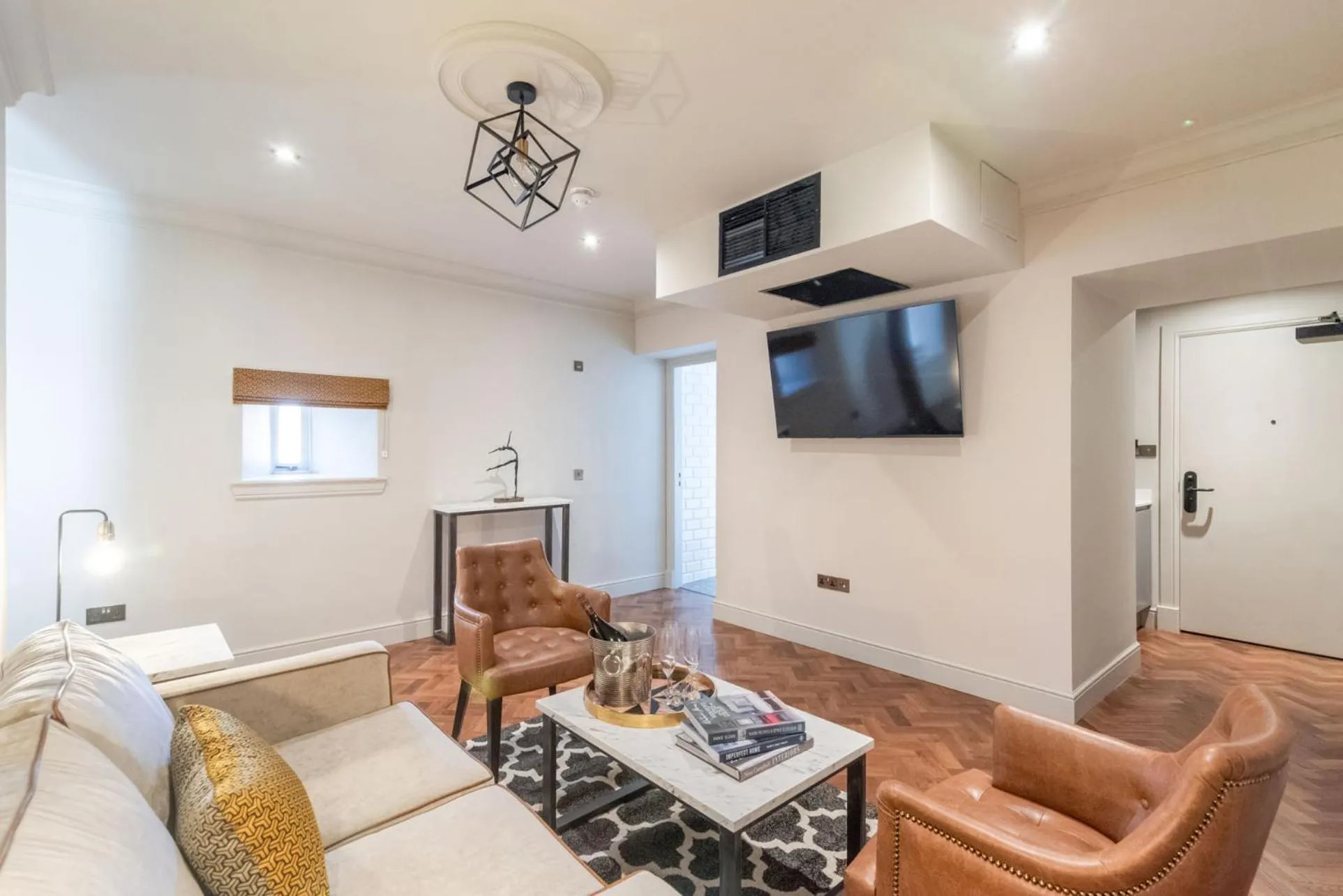 King Street Aparthotel