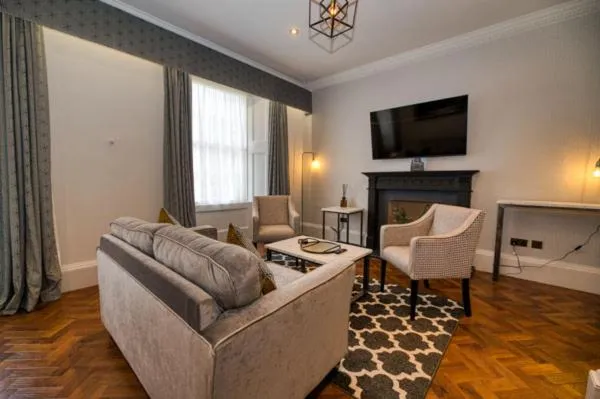 King Street Aparthotel