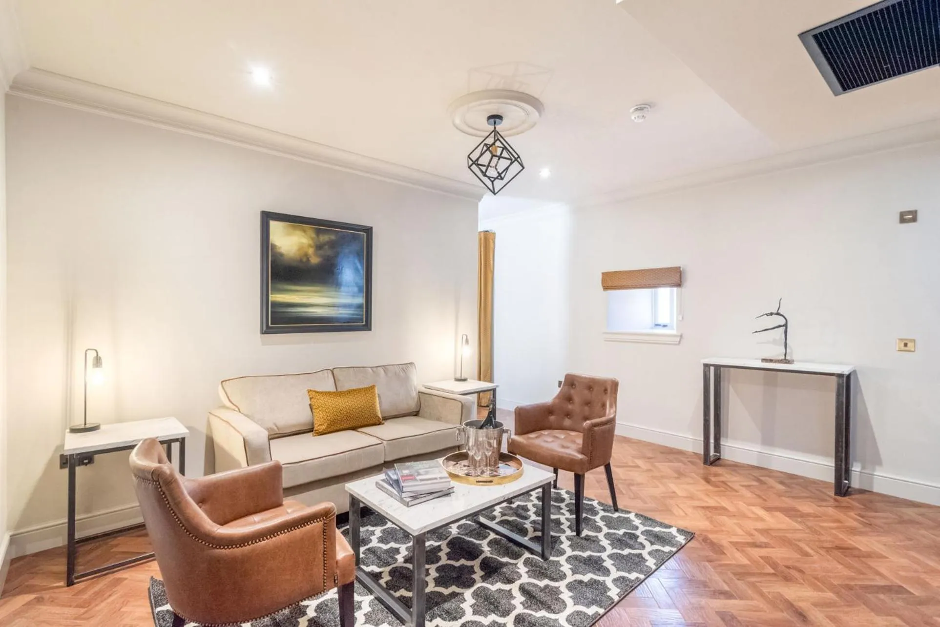 King Street Aparthotel