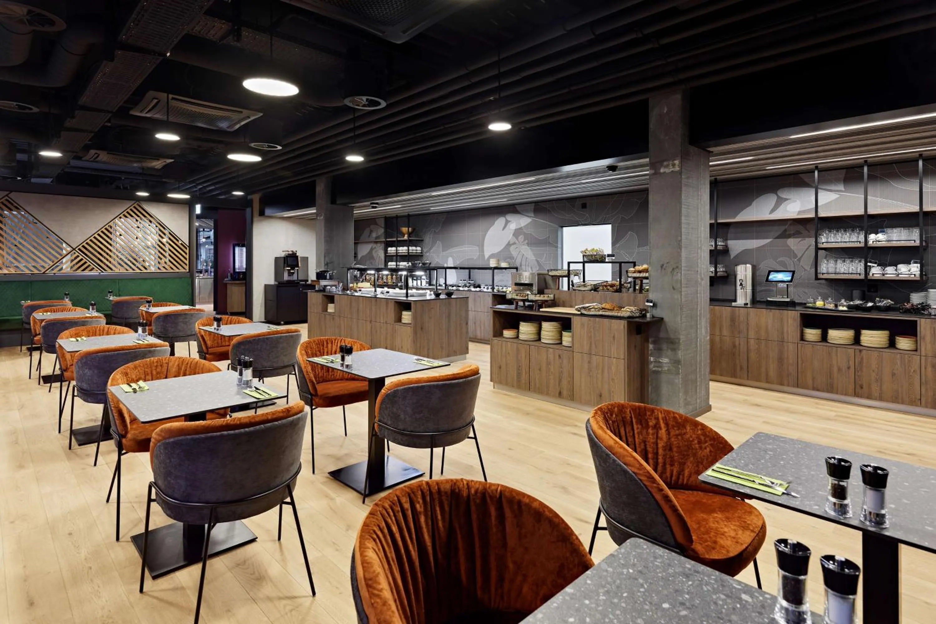 Restaurant/places to eat in Essential by Dorint Interlaken - New Opening