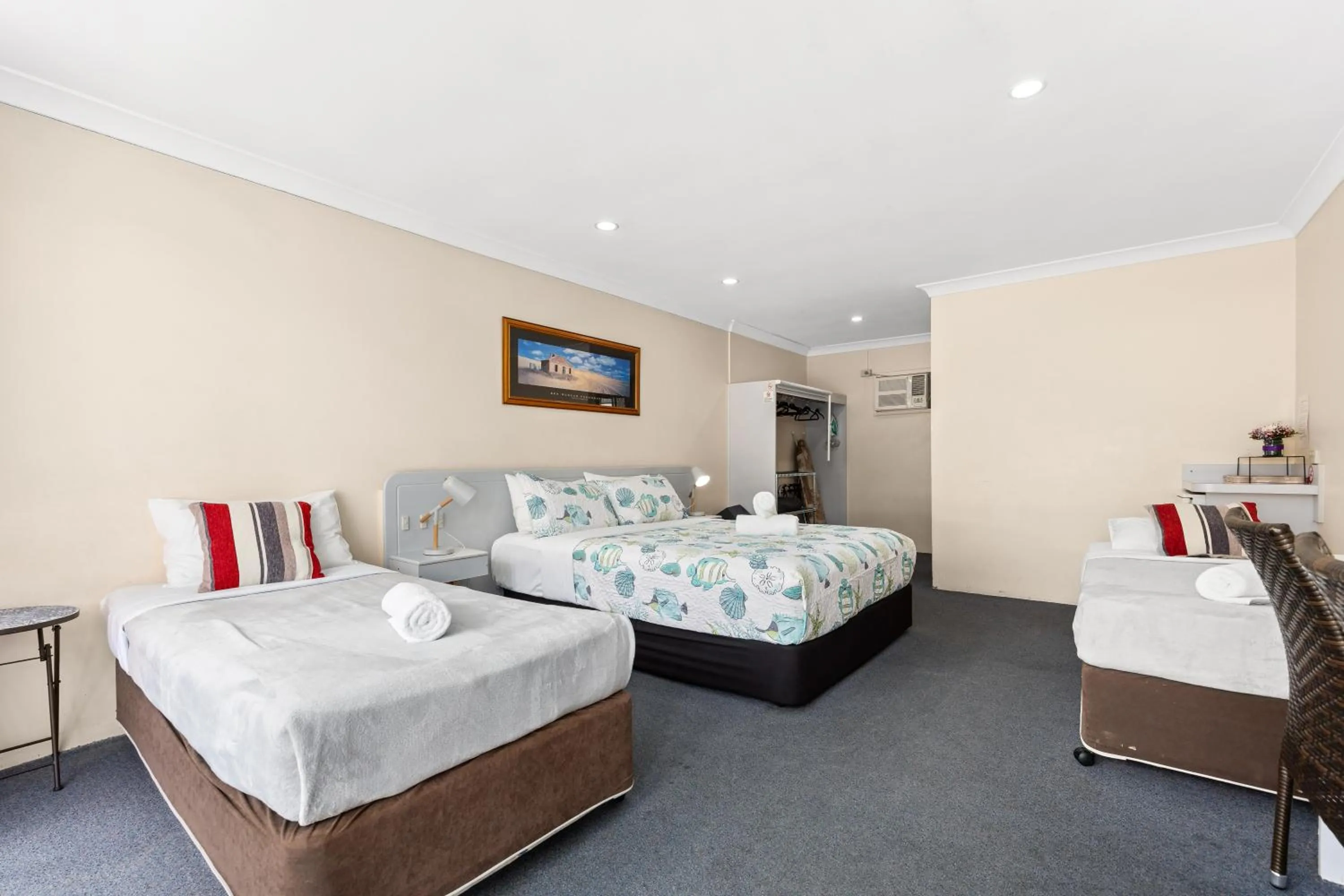 Bed in Alexander Motel