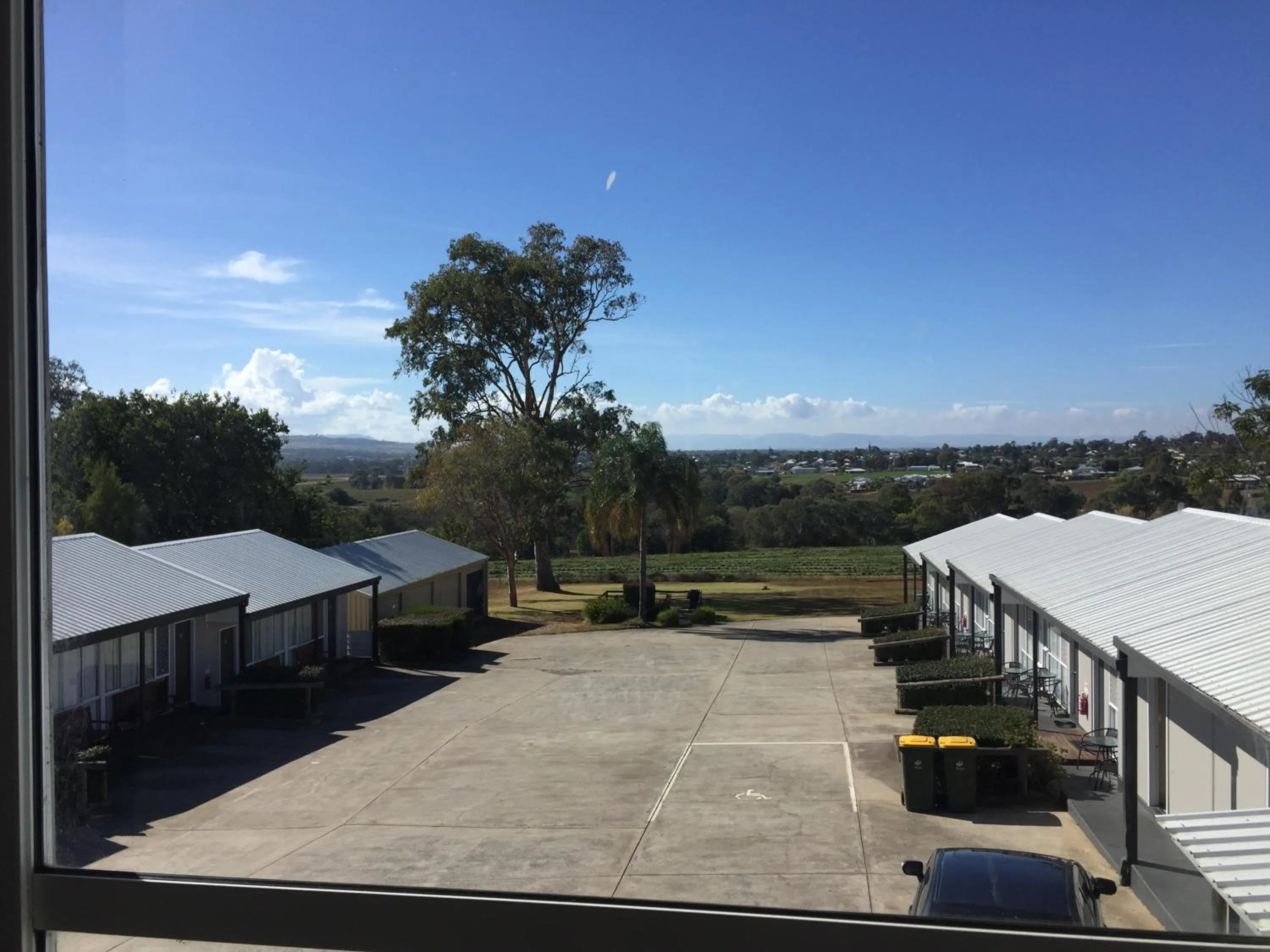 Day in Alexander Motel