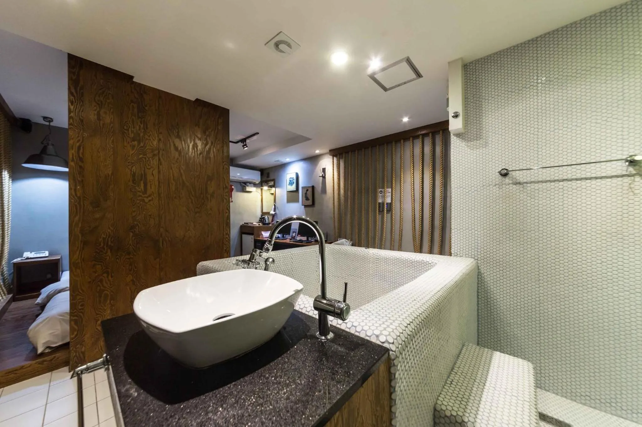 Bathroom in Hotel Yaja Yeongdeungpo