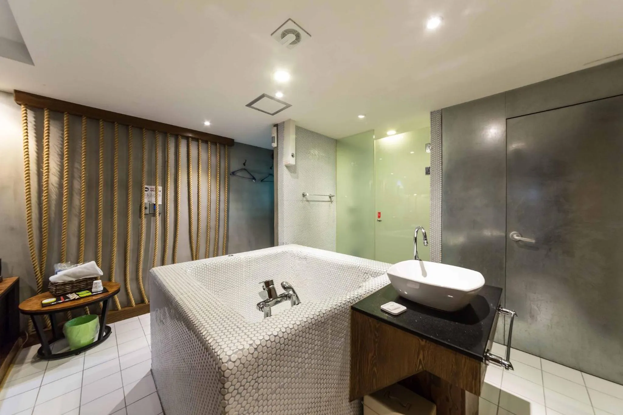 Bathroom in Hotel Yaja Yeongdeungpo