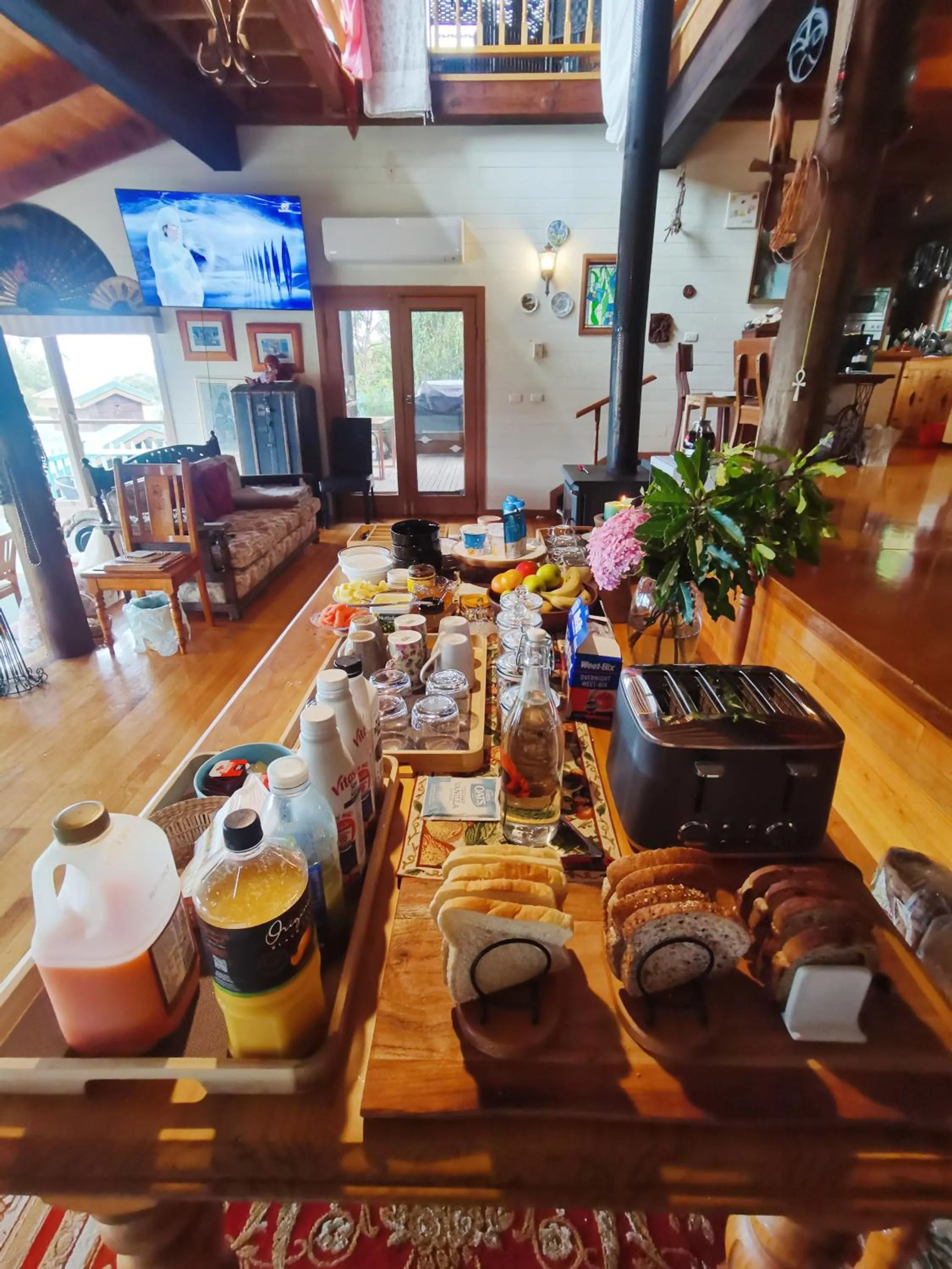 Breakfast in The Goat and Goose Bed & Breakfast