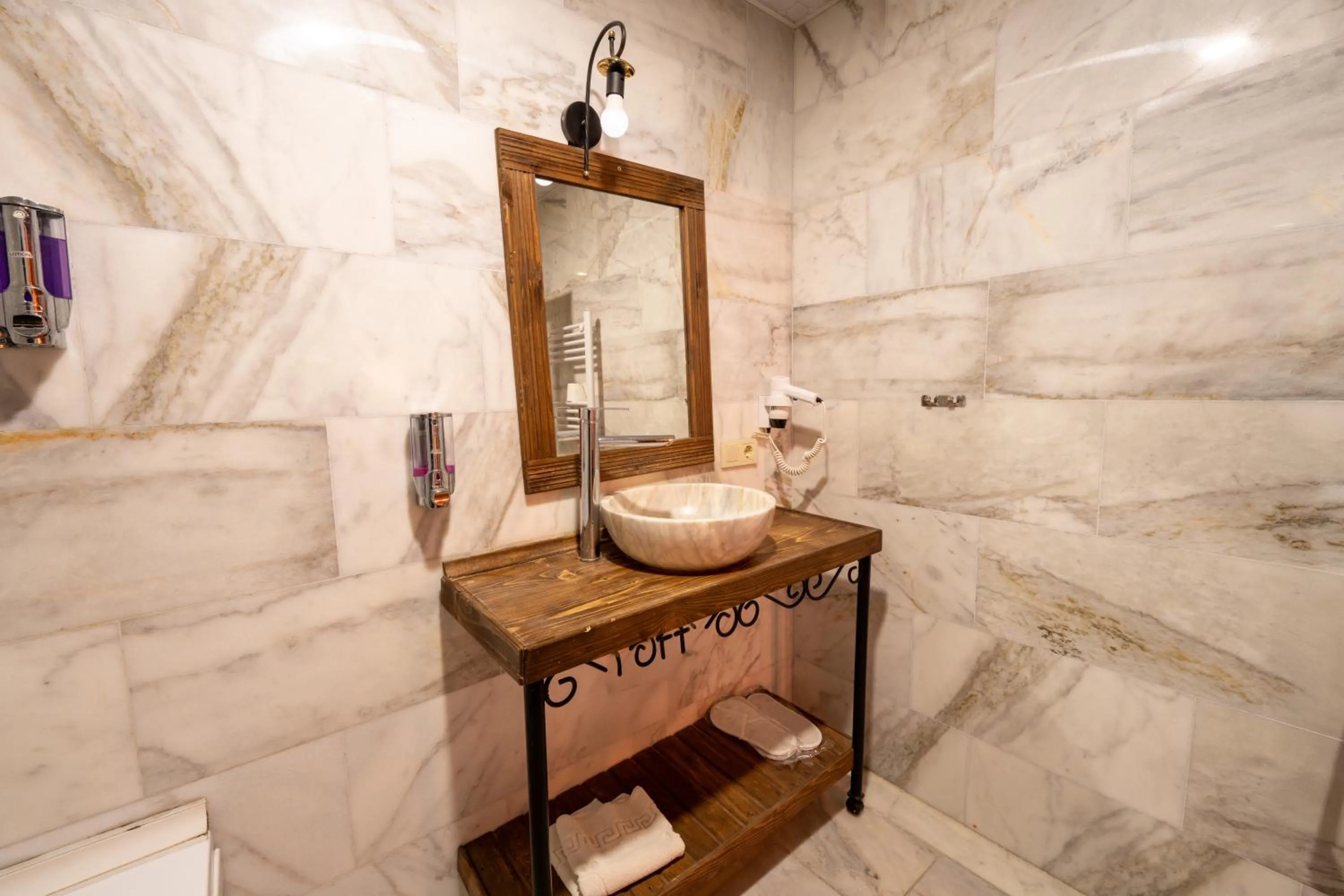 Bathroom in Rustic Caves