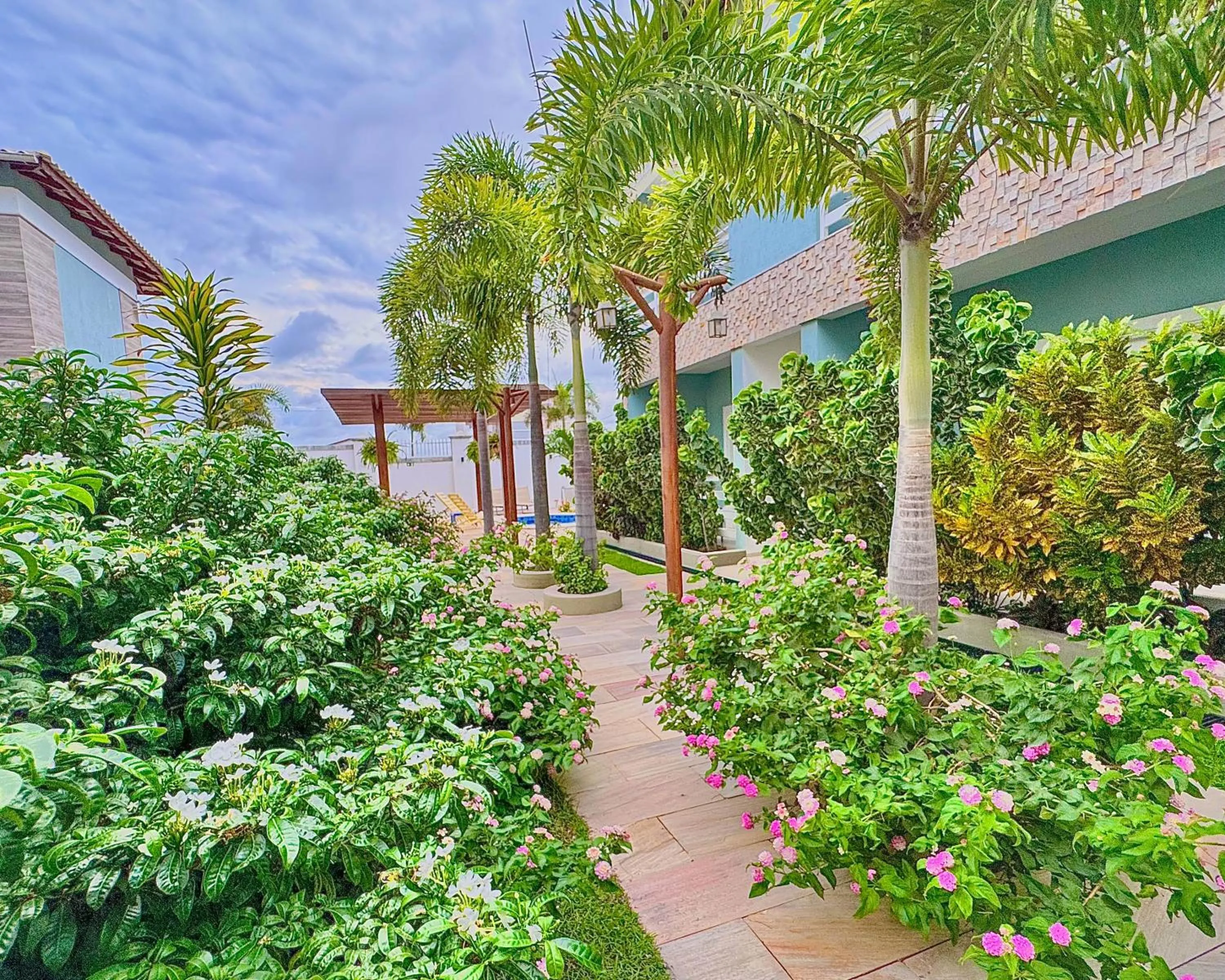 Property building in Pousada Diane