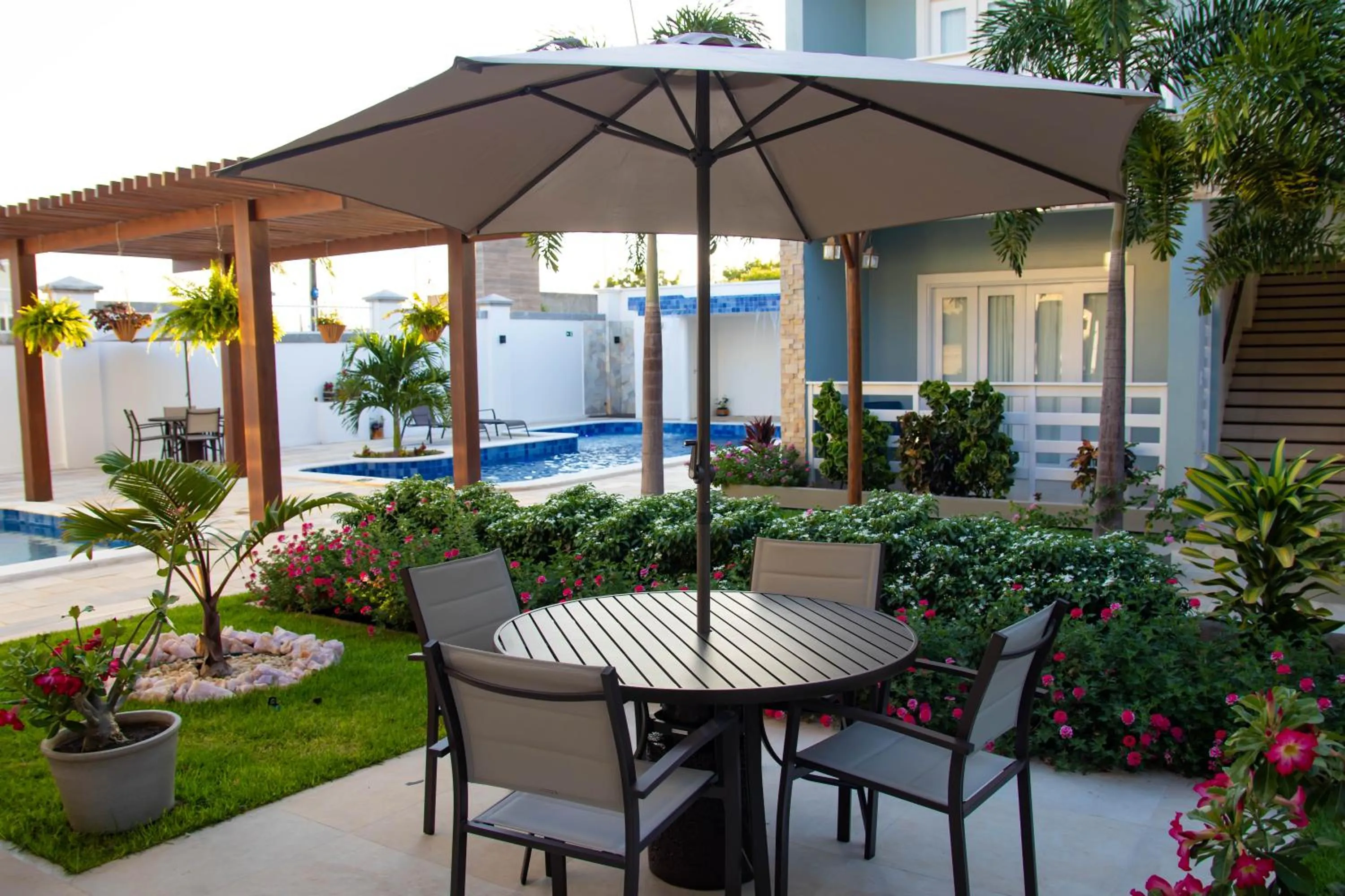 Swimming pool in Pousada Diane