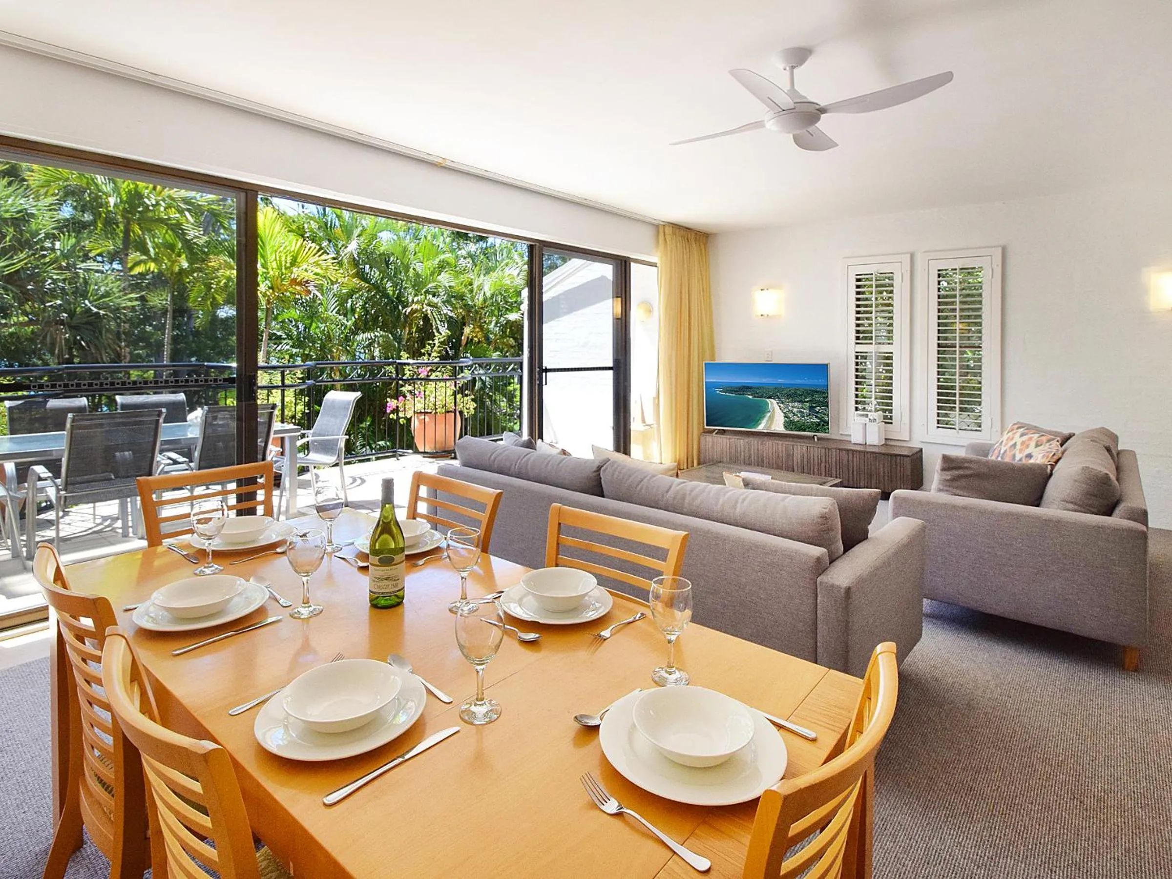 Bayona Apartments