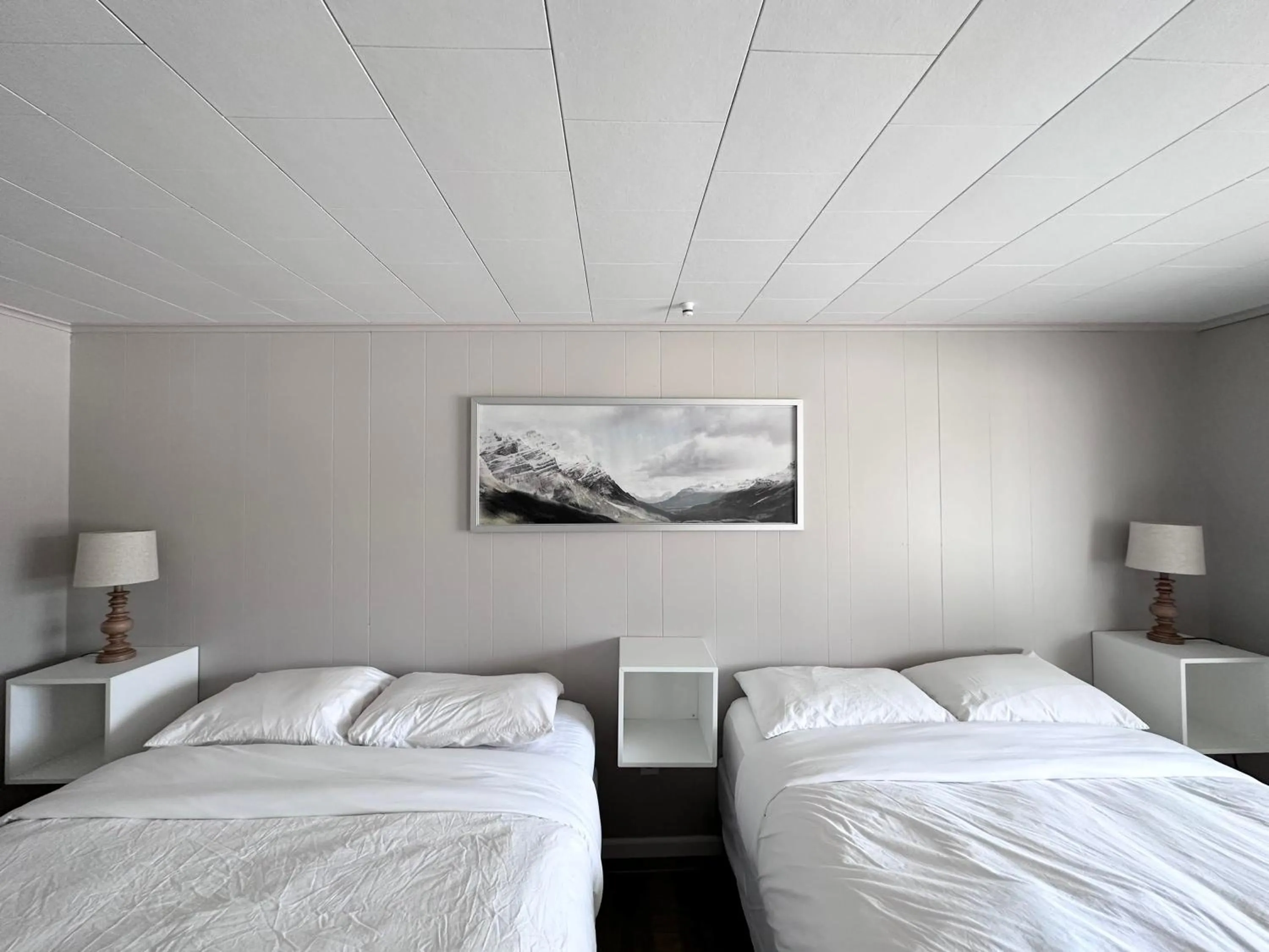 Bed in Star Gate Motel
