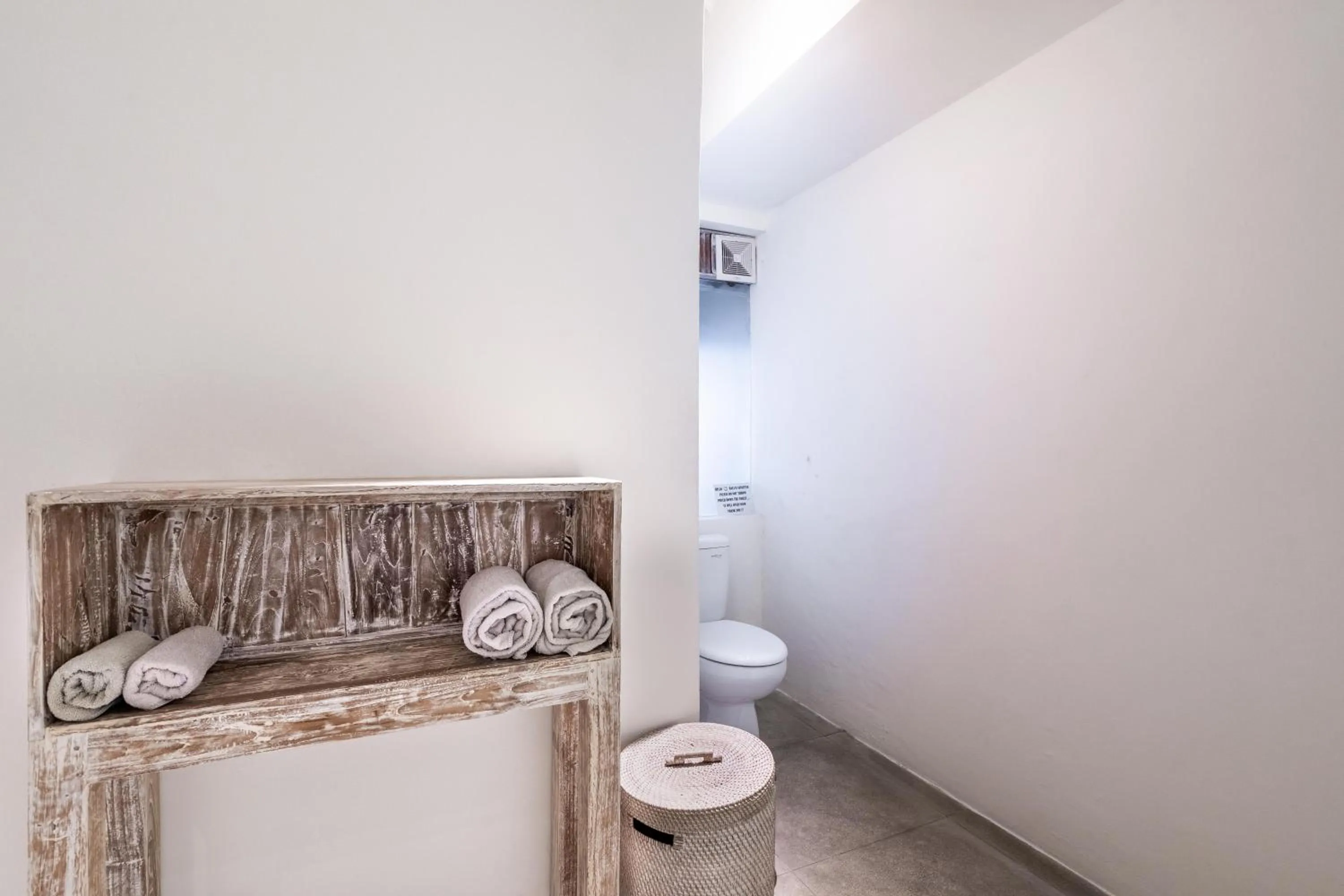 Toilet in Villa Oberoi