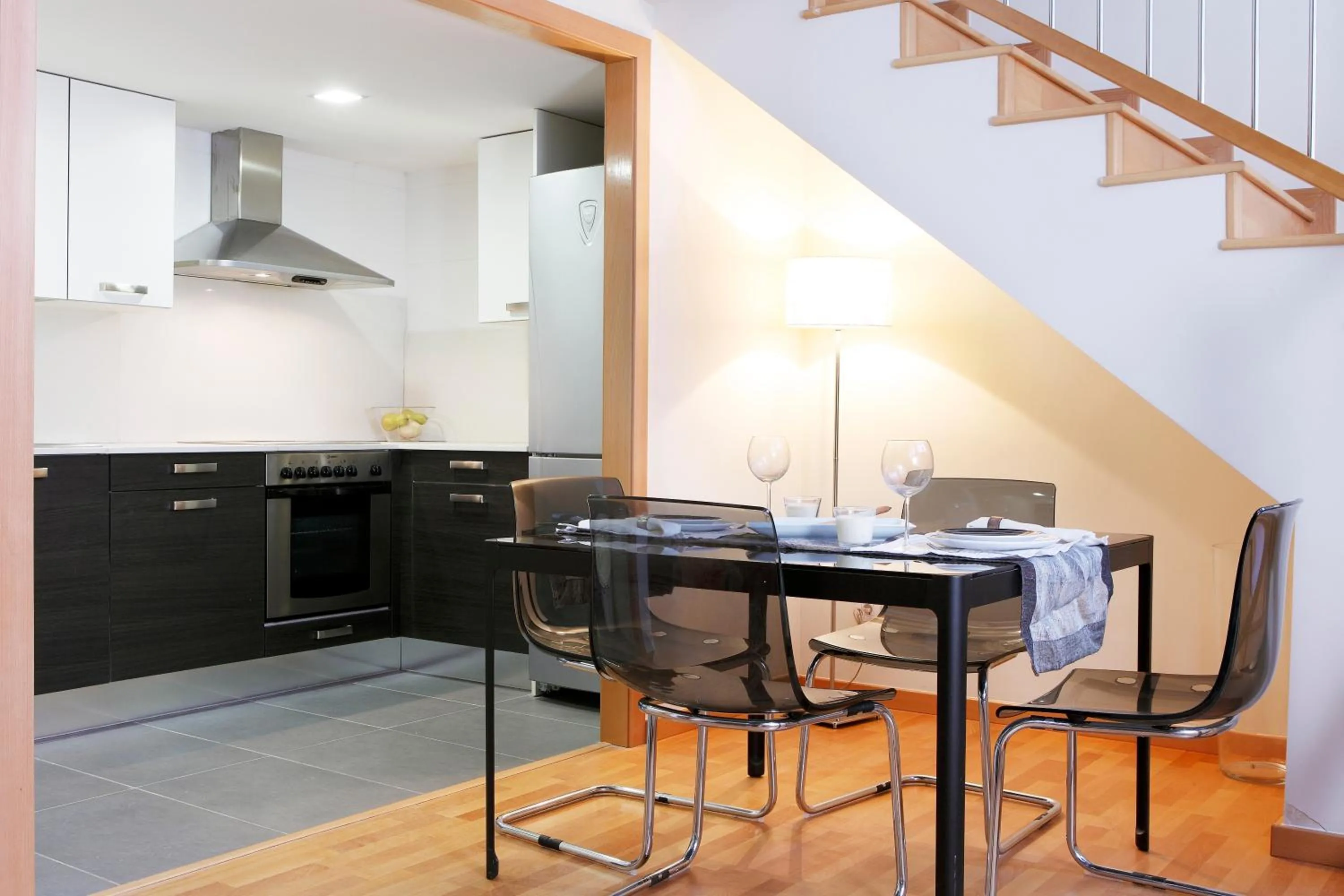 Dining area in Fira Duplex