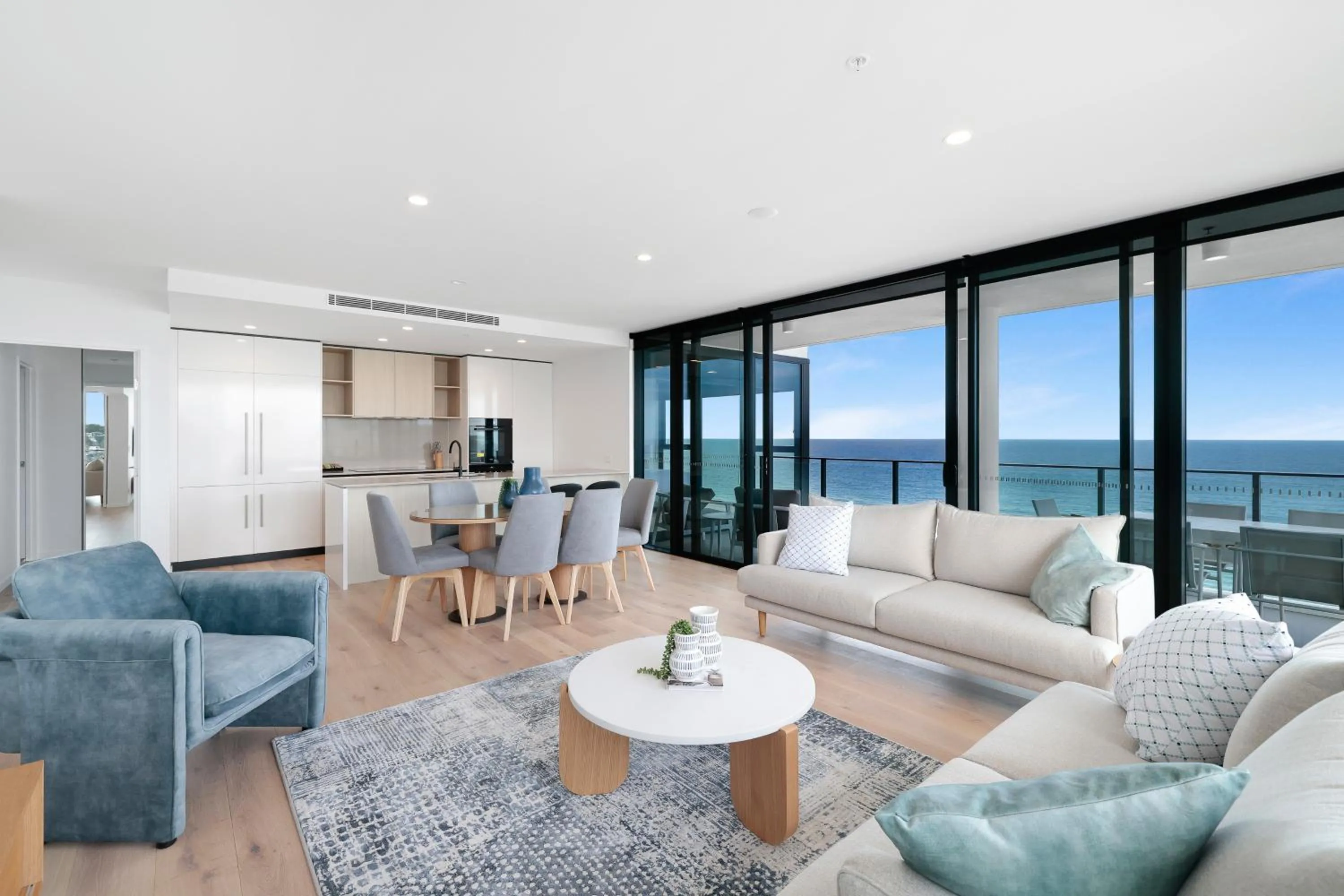 Living room in Sandbar Burleigh - Official