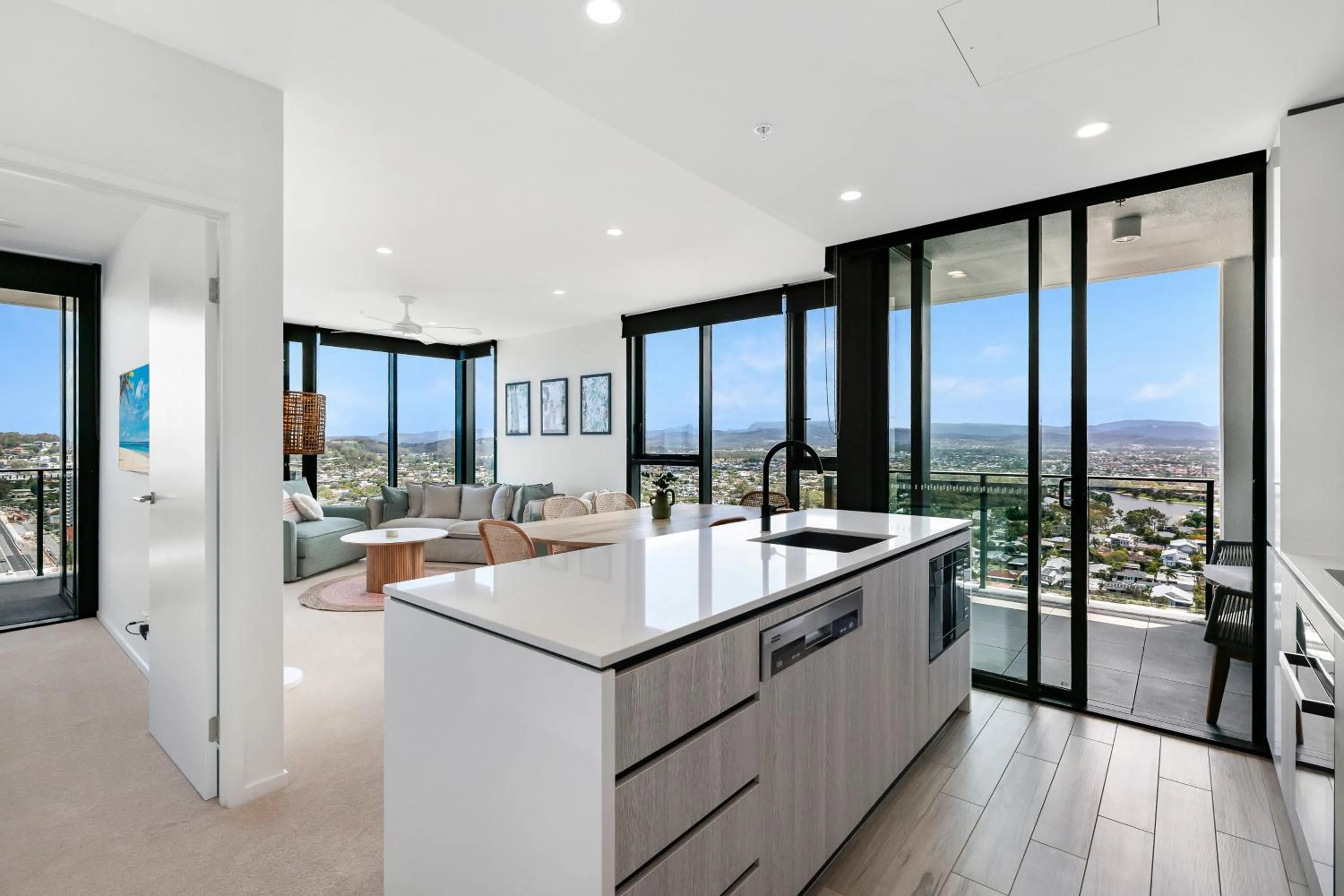 Coffee/tea facilities in Sandbar Burleigh - Official