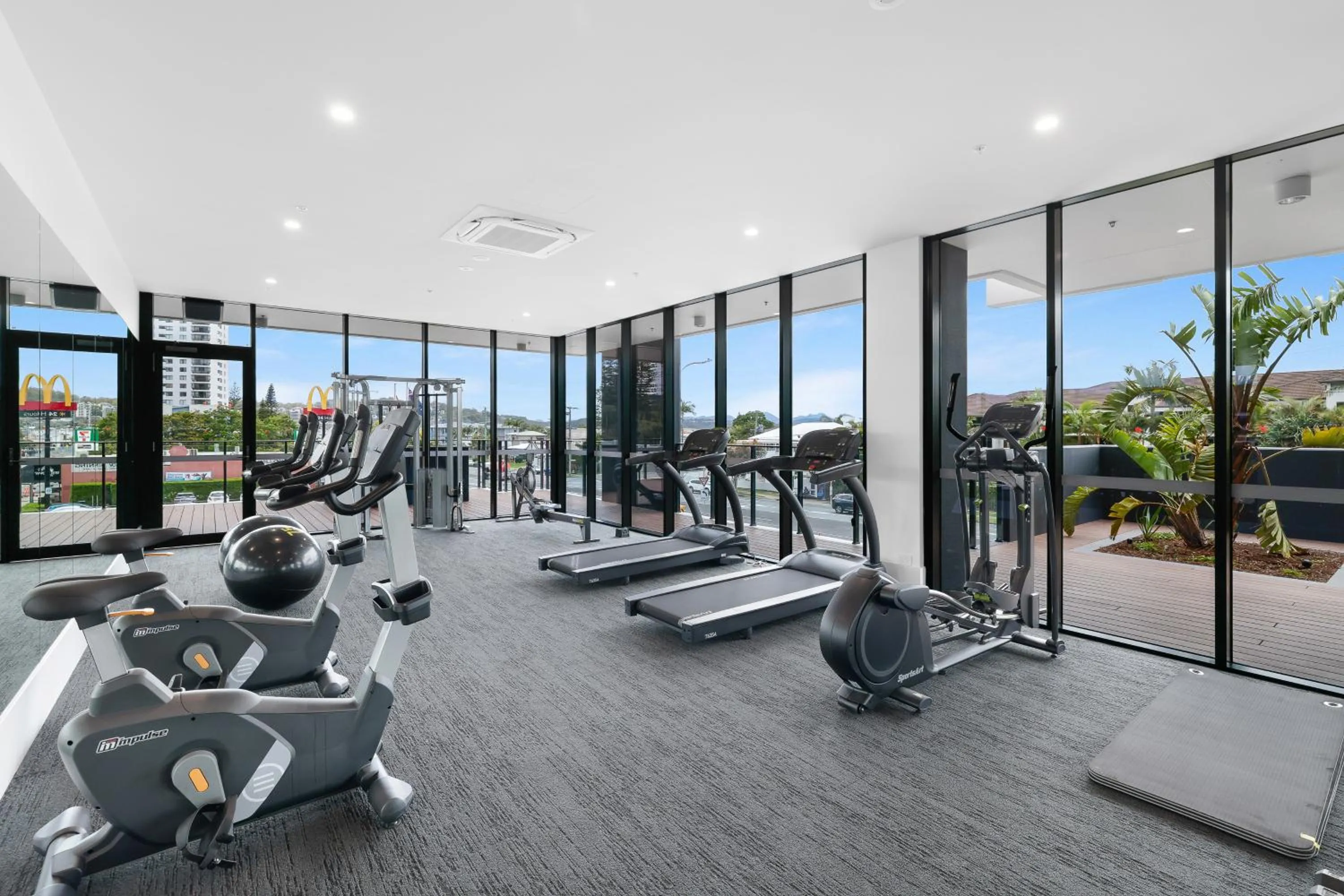Fitness centre/facilities in Sandbar Burleigh - Official