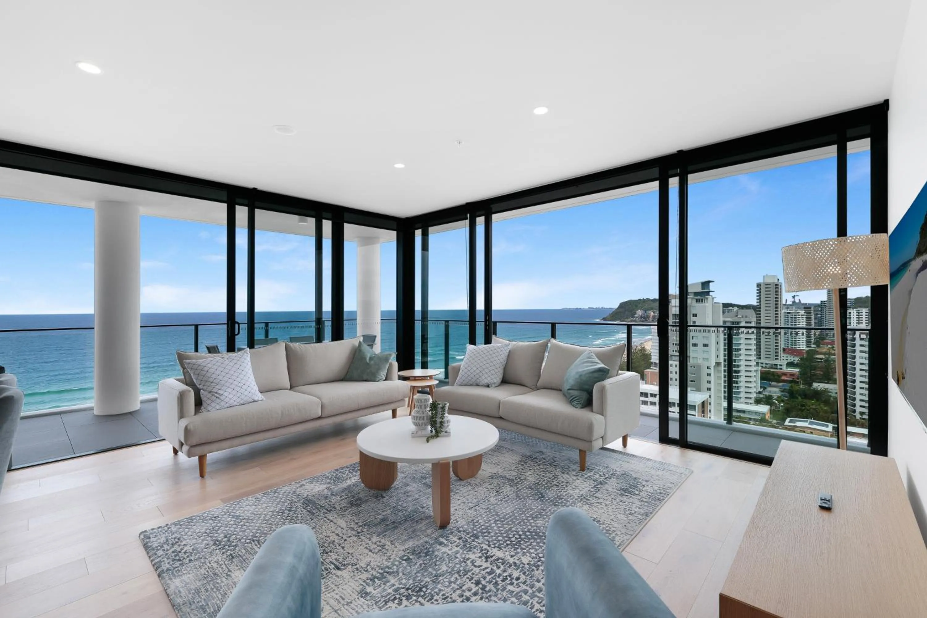 Living room in Sandbar Burleigh - Official