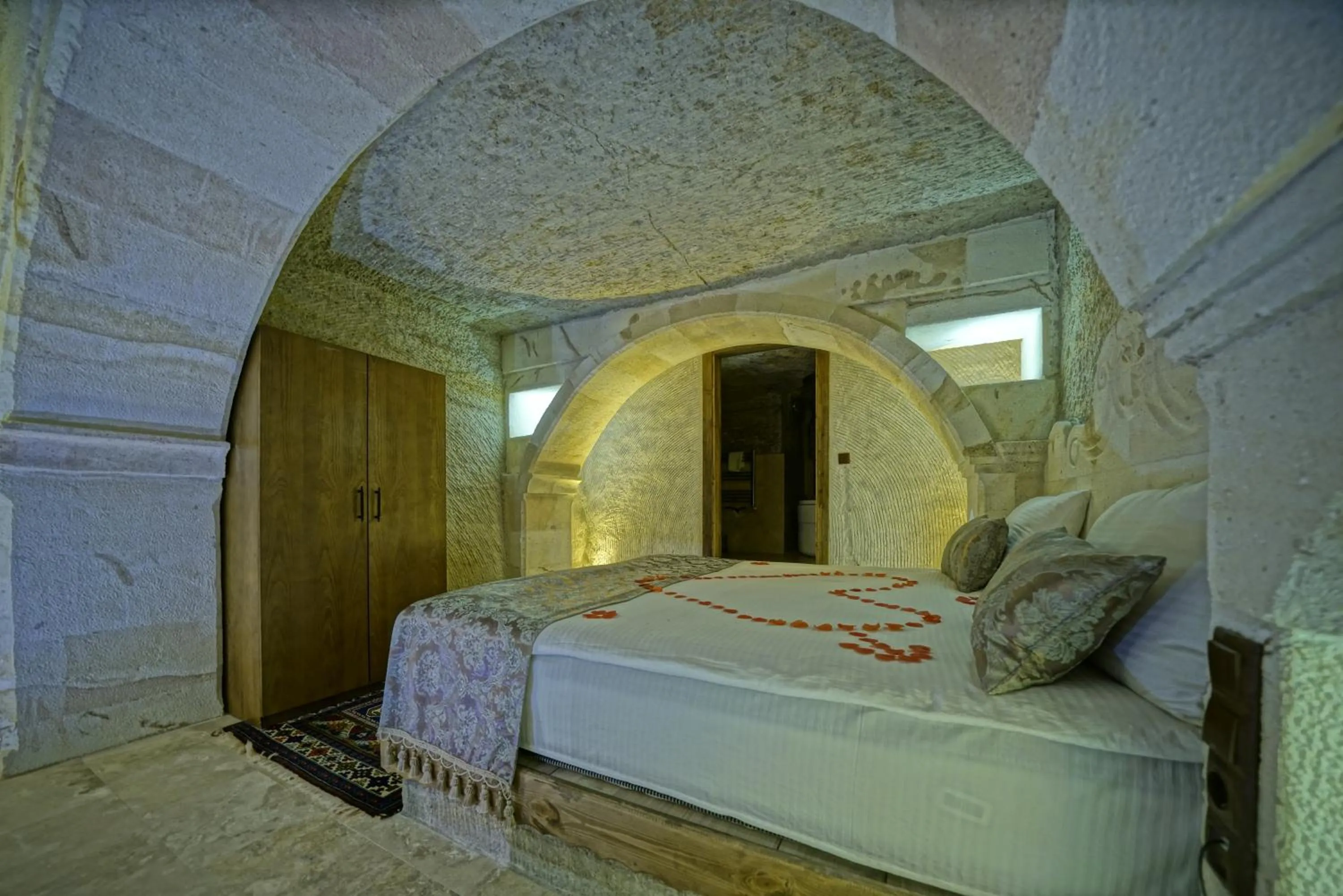 Bed in Cappa Cave Hotel