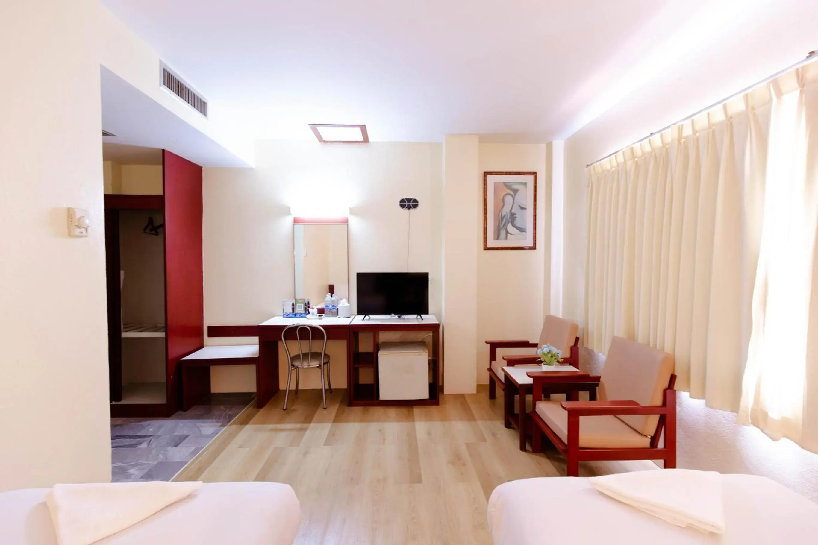 Bedroom, Bed in Chumphon Palace Hotel Bedroom, Bed in Chumphon Palace Hotel