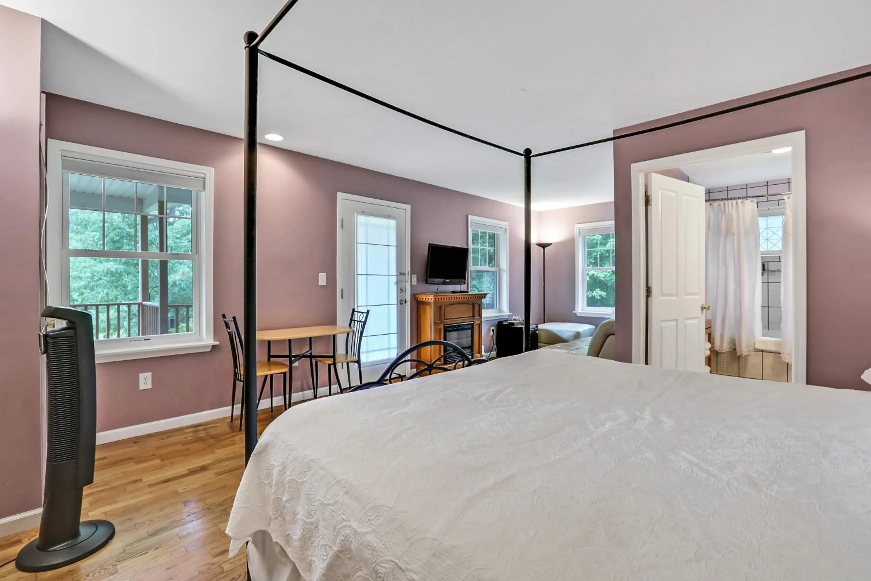 Moondance Ridge Suites