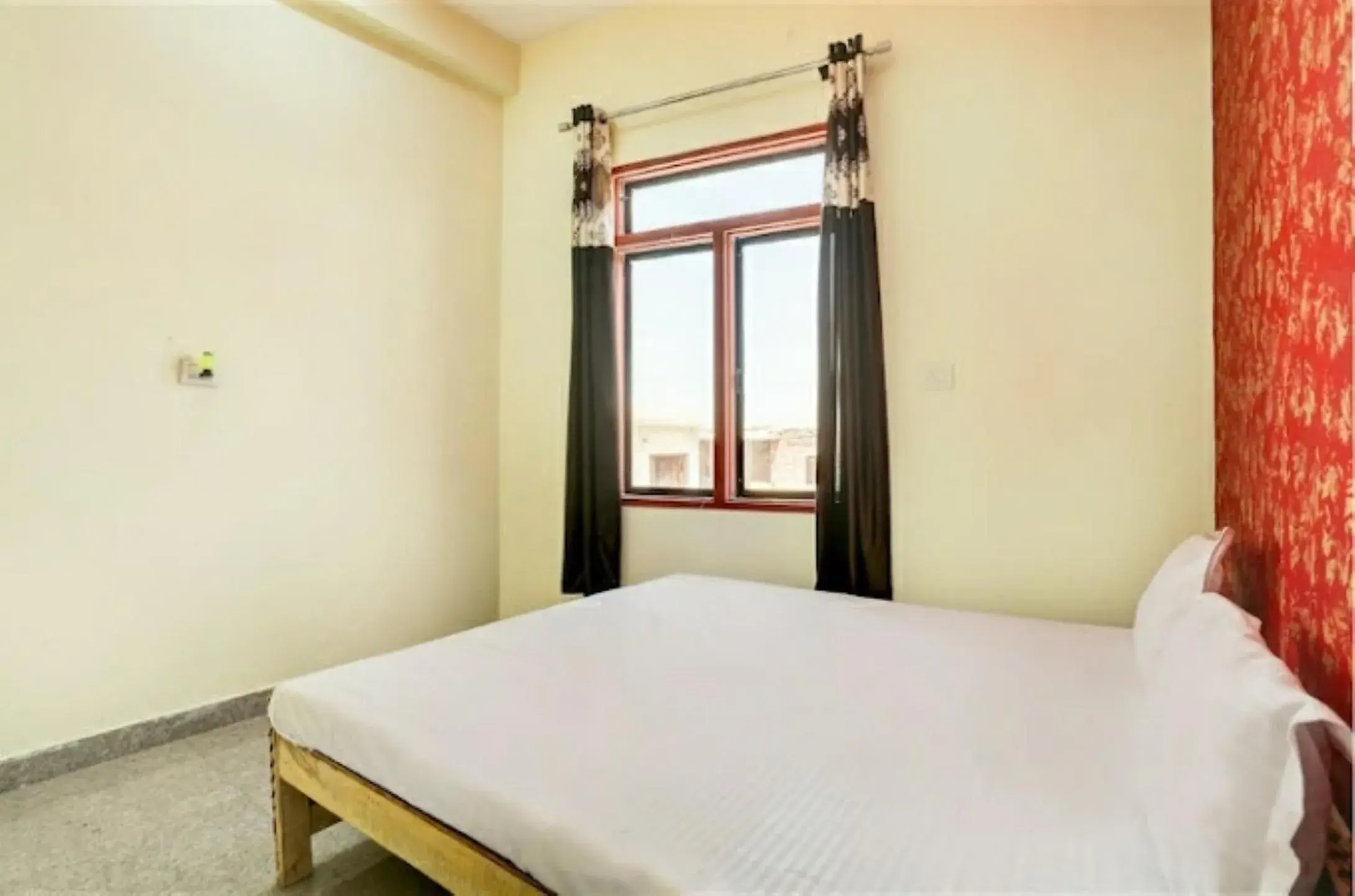 Bed in Hotel M J, Agra Bed in Hotel M J, Agra