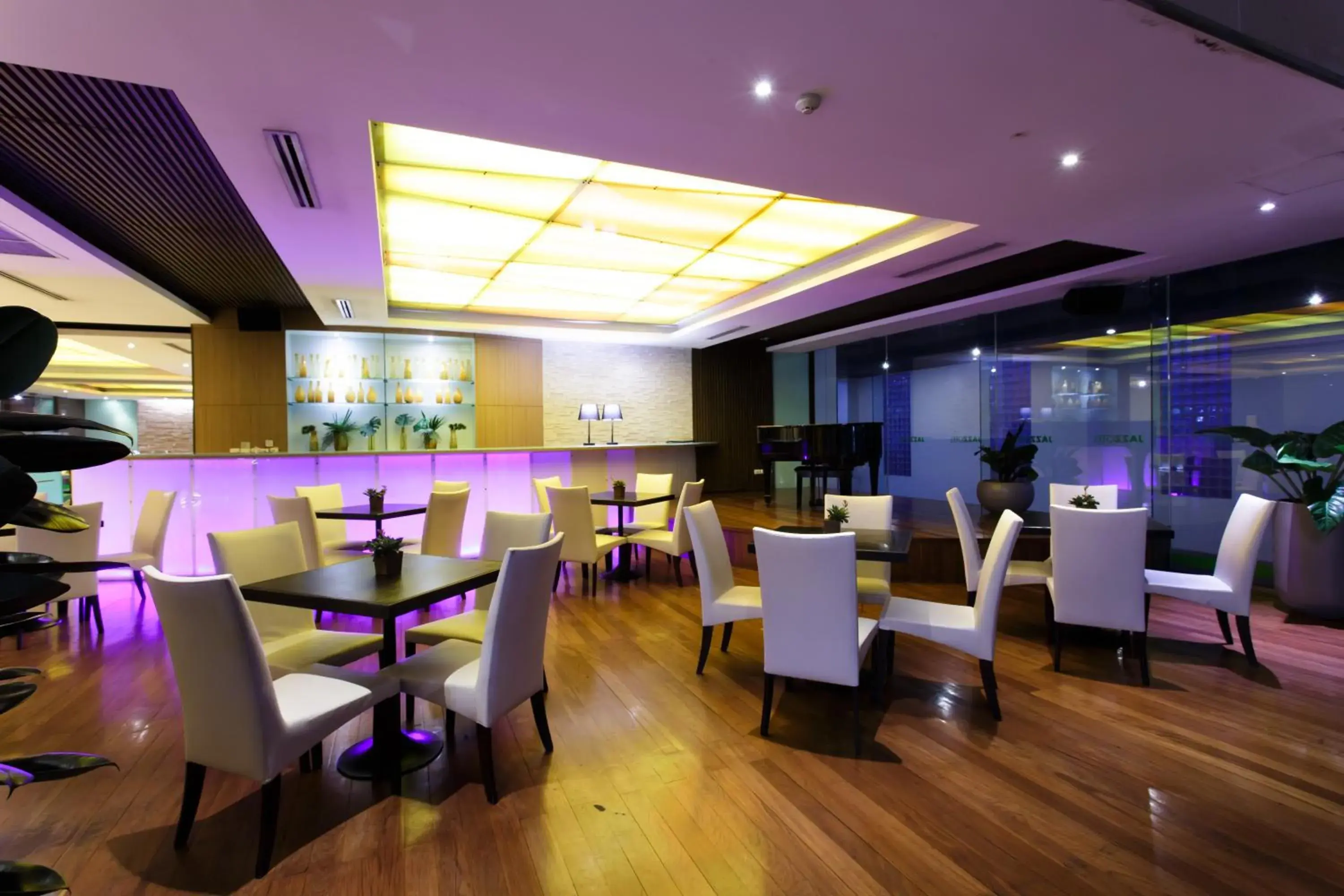 Lounge or bar in Jazzotel Bangkok Lounge or bar in Jazzotel Bangkok