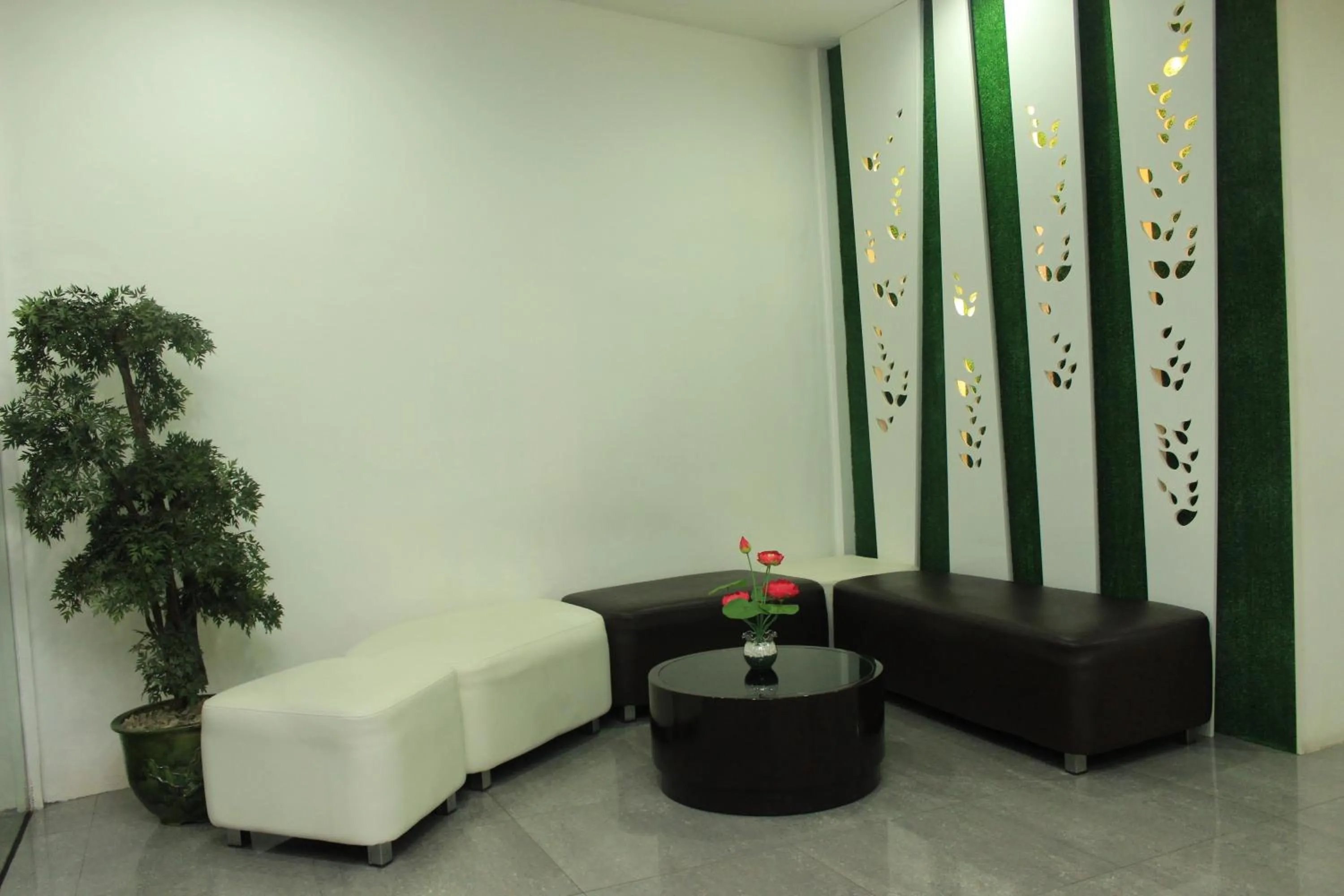 Lobby or reception in Evan Hotel - Non Smoking