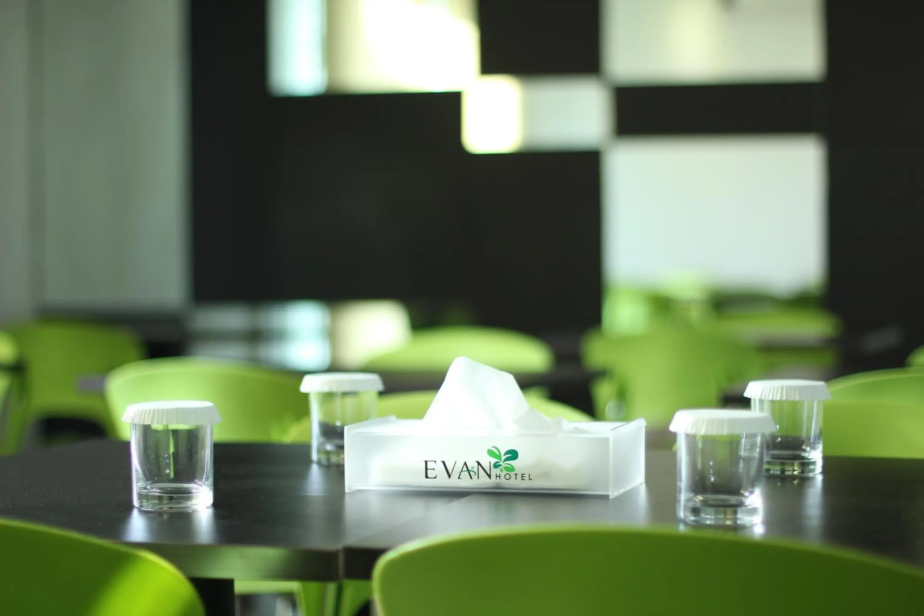 Banquet/Function facilities in Evan Hotel - Non Smoking Banquet/Function facilities in Evan Hotel - Non Smoking