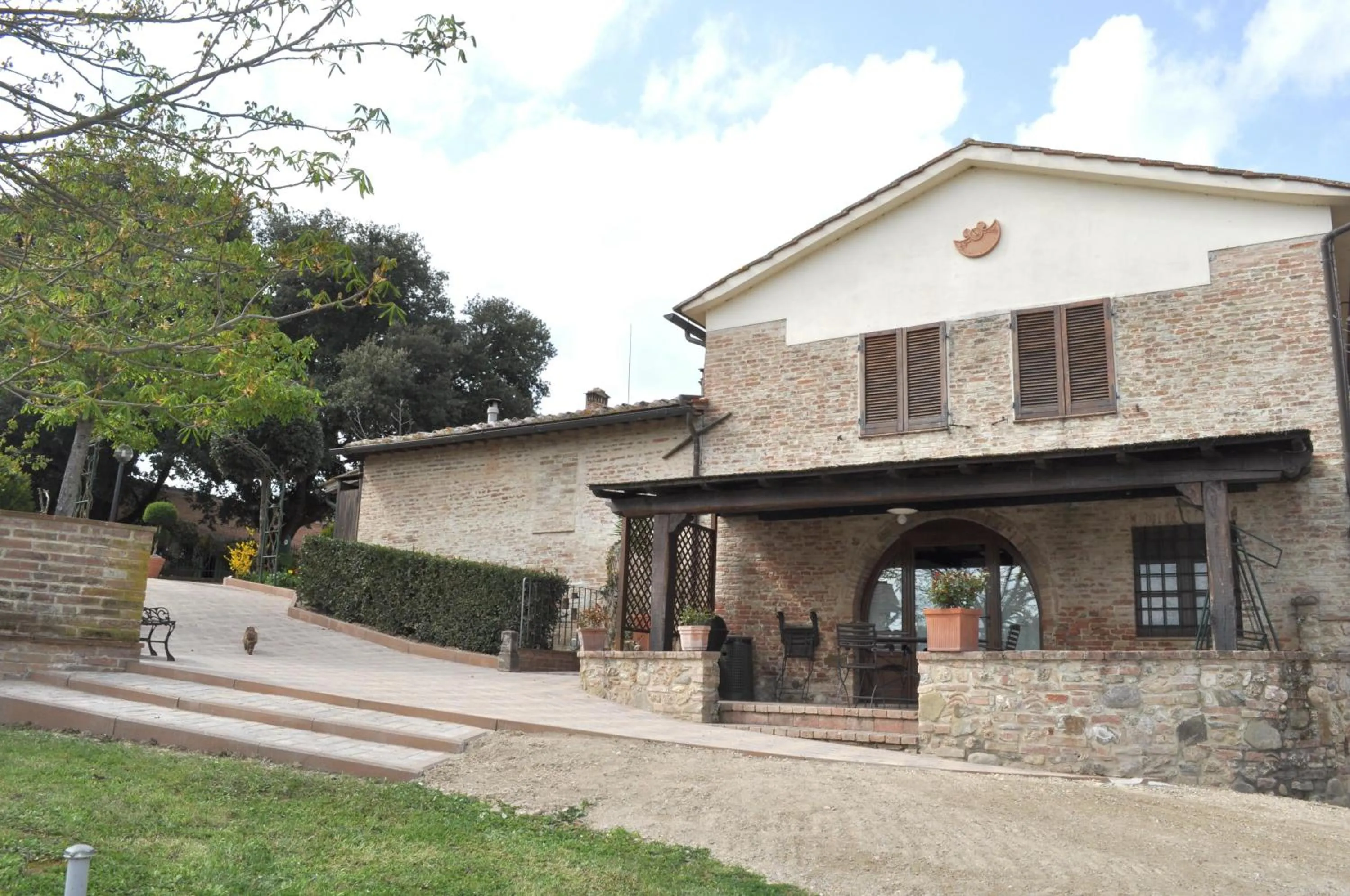 Facade/entrance in Agriturismo Il Poggiarello