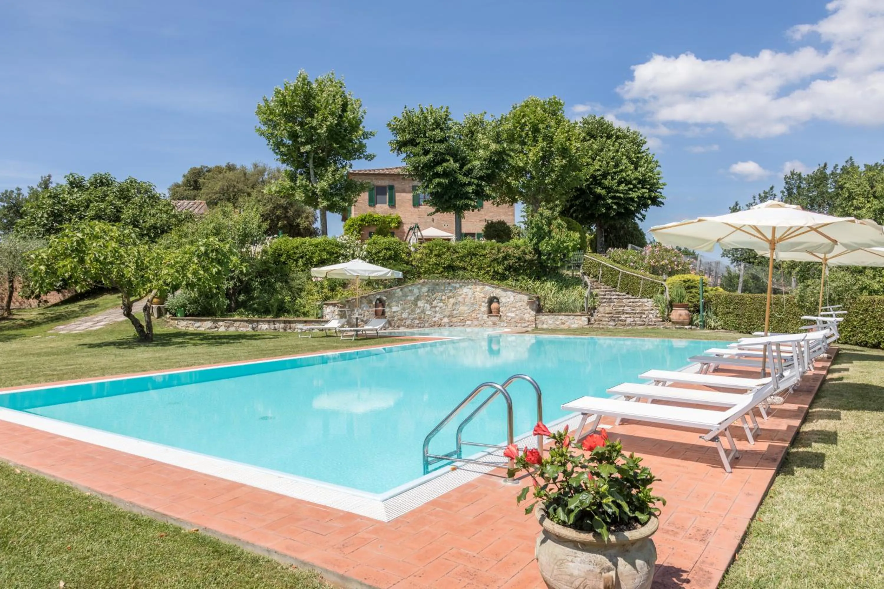 Pool view in Agriturismo Il Poggiarello