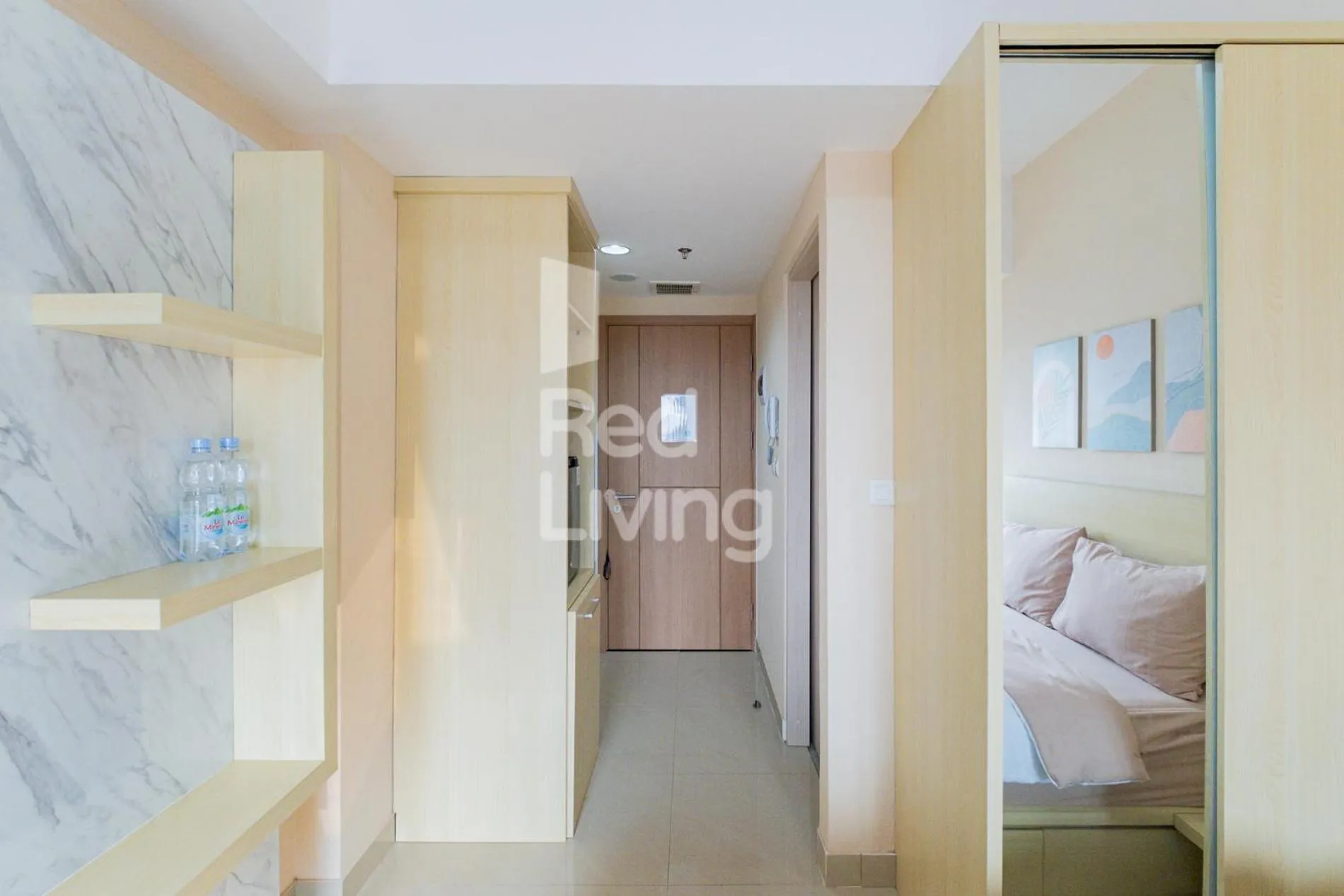 Bedroom in RedLiving Apartemen Jakarta Living Star - BoboRooms
