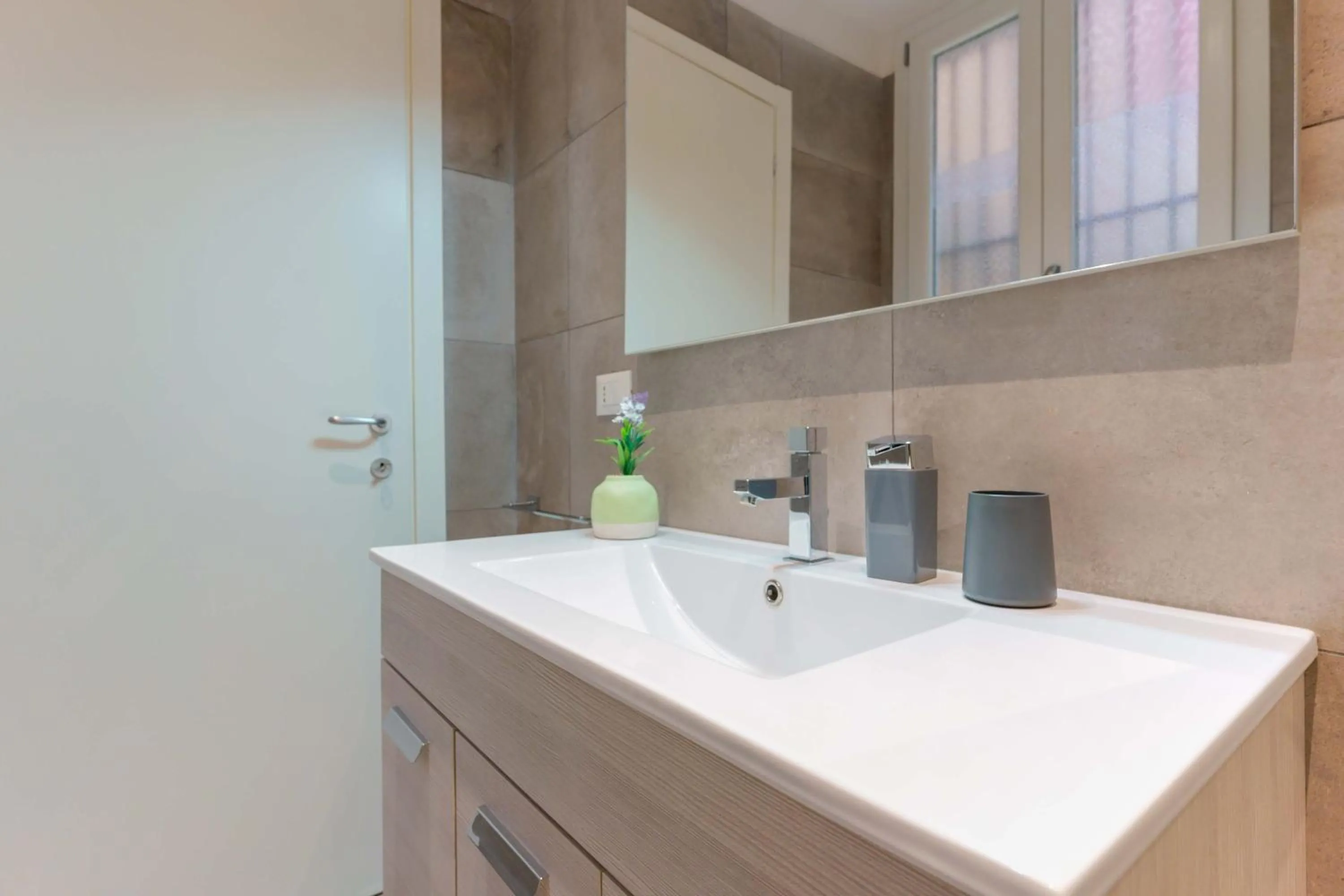 Sette Chiese Apartments by Lesdomus