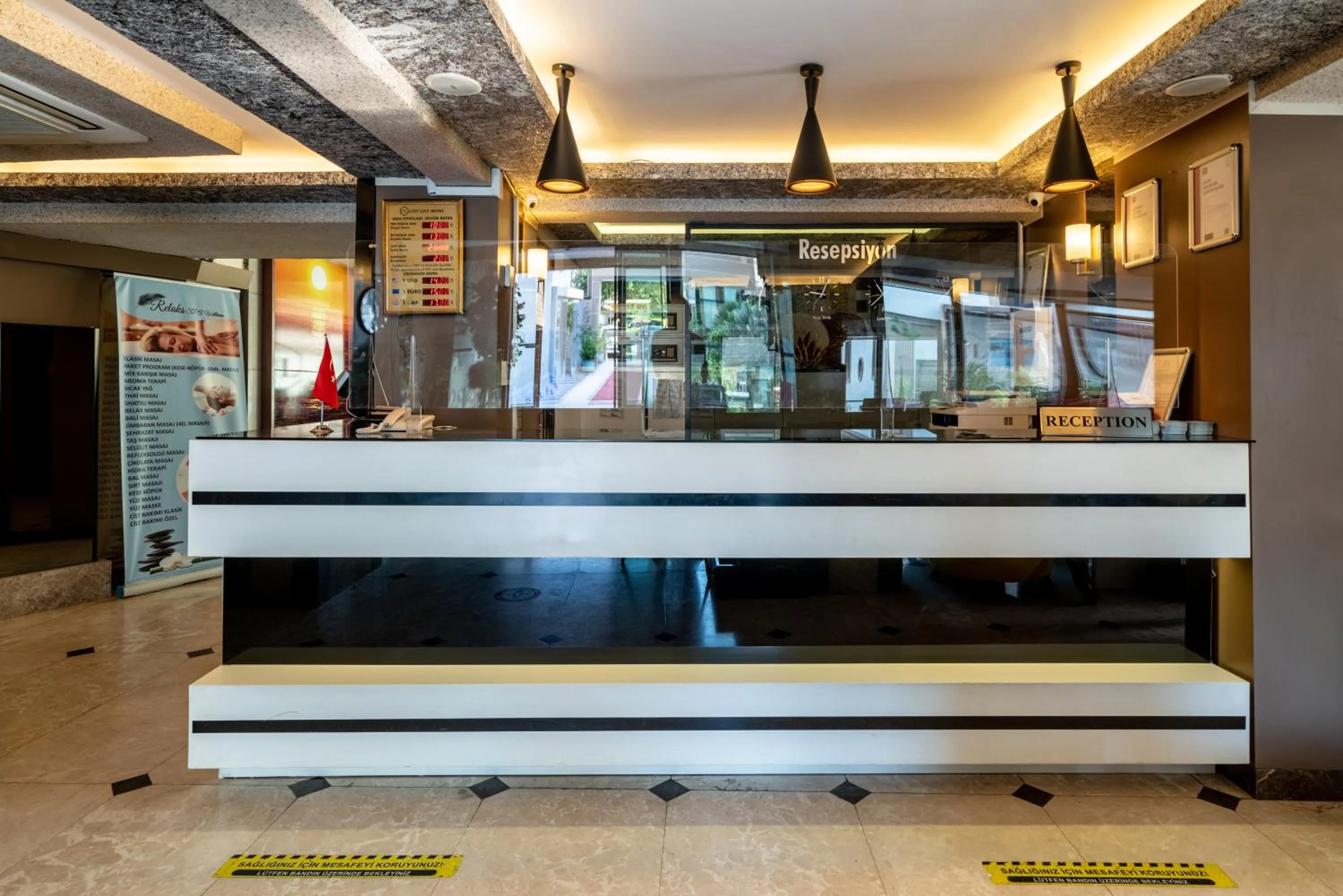 Lobby or reception in City Live Hotel