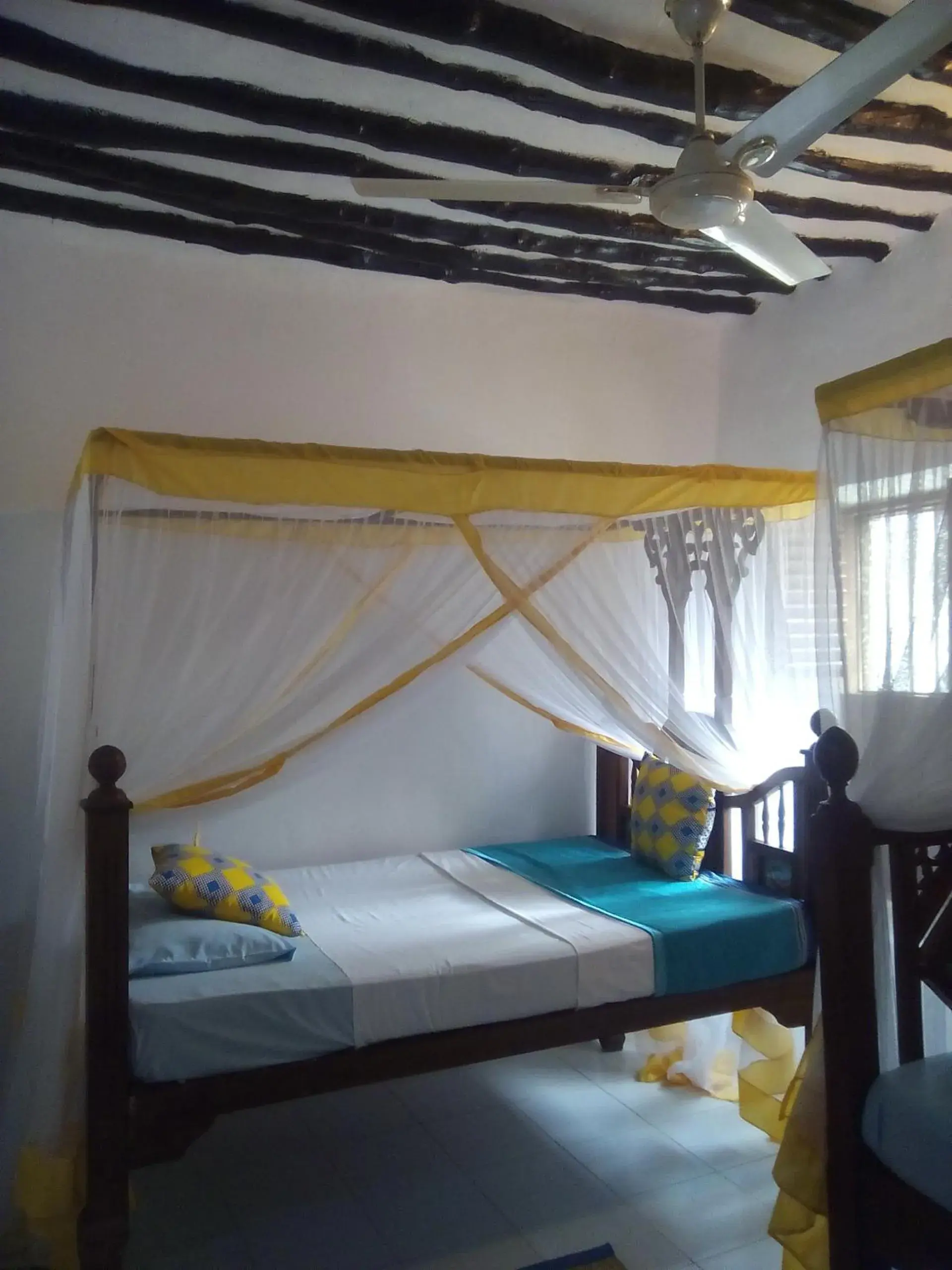 Standard Twin Room in Kiponda B&B Standard Twin Room in Kiponda B&B