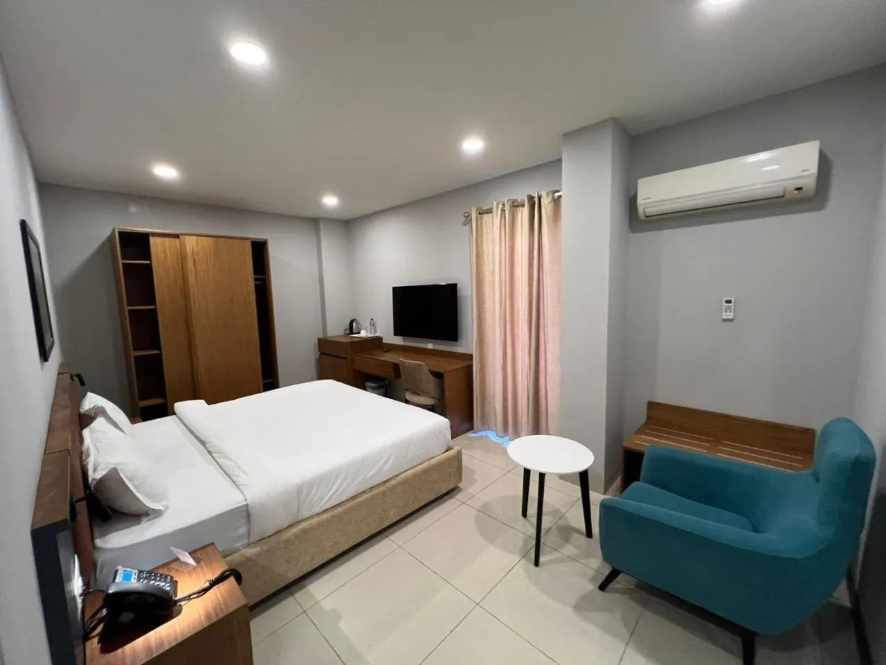 Property building, Bed in Hotel Golf Coast