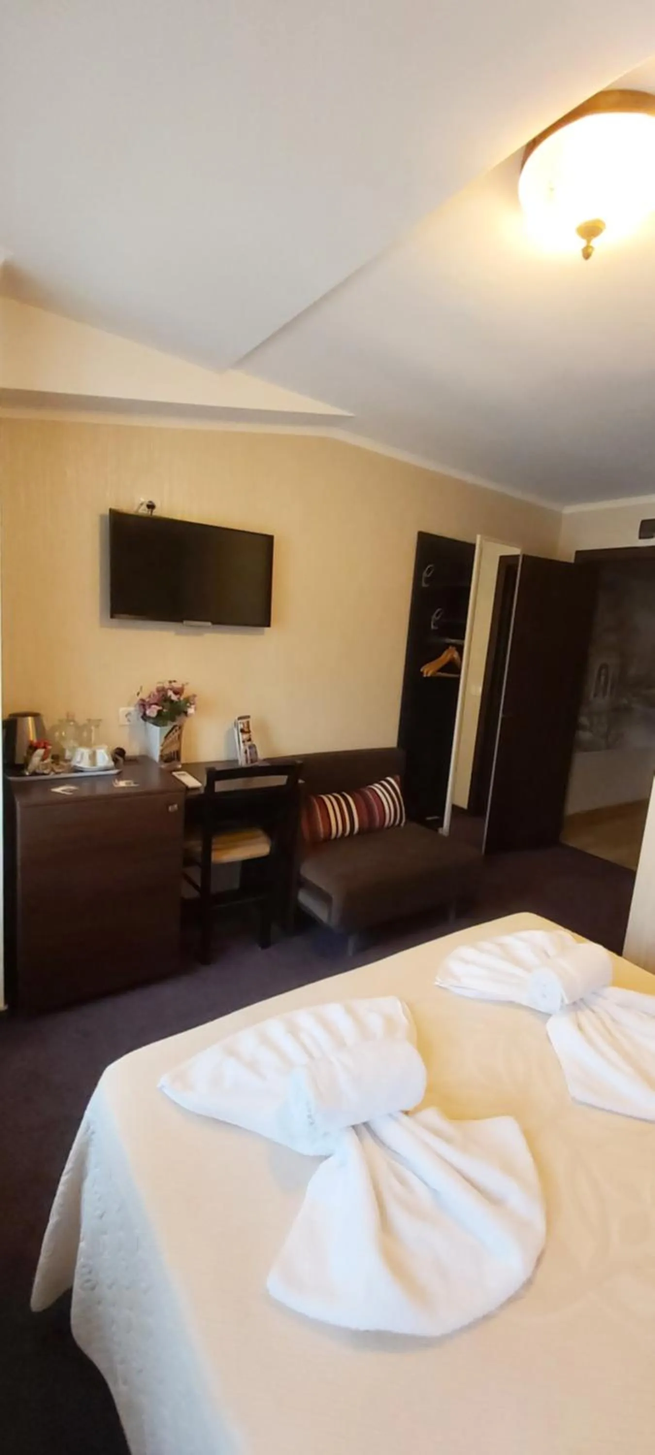 Photo of the whole room, Bed in Villa Anticus (Adults Only)