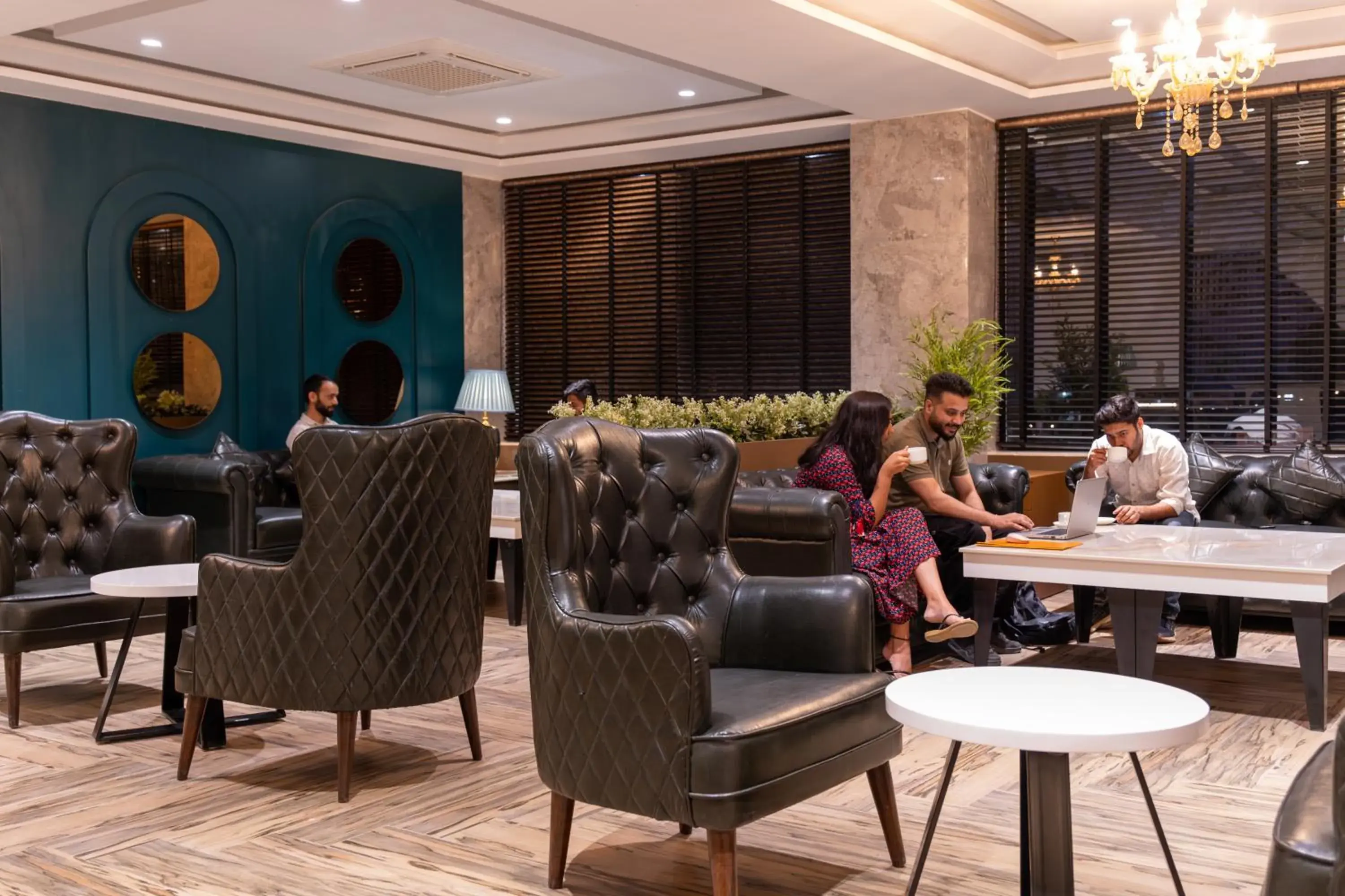 Restaurant/places to eat in Alpine hotel and villas Restaurant/places to eat in Alpine hotel and villas