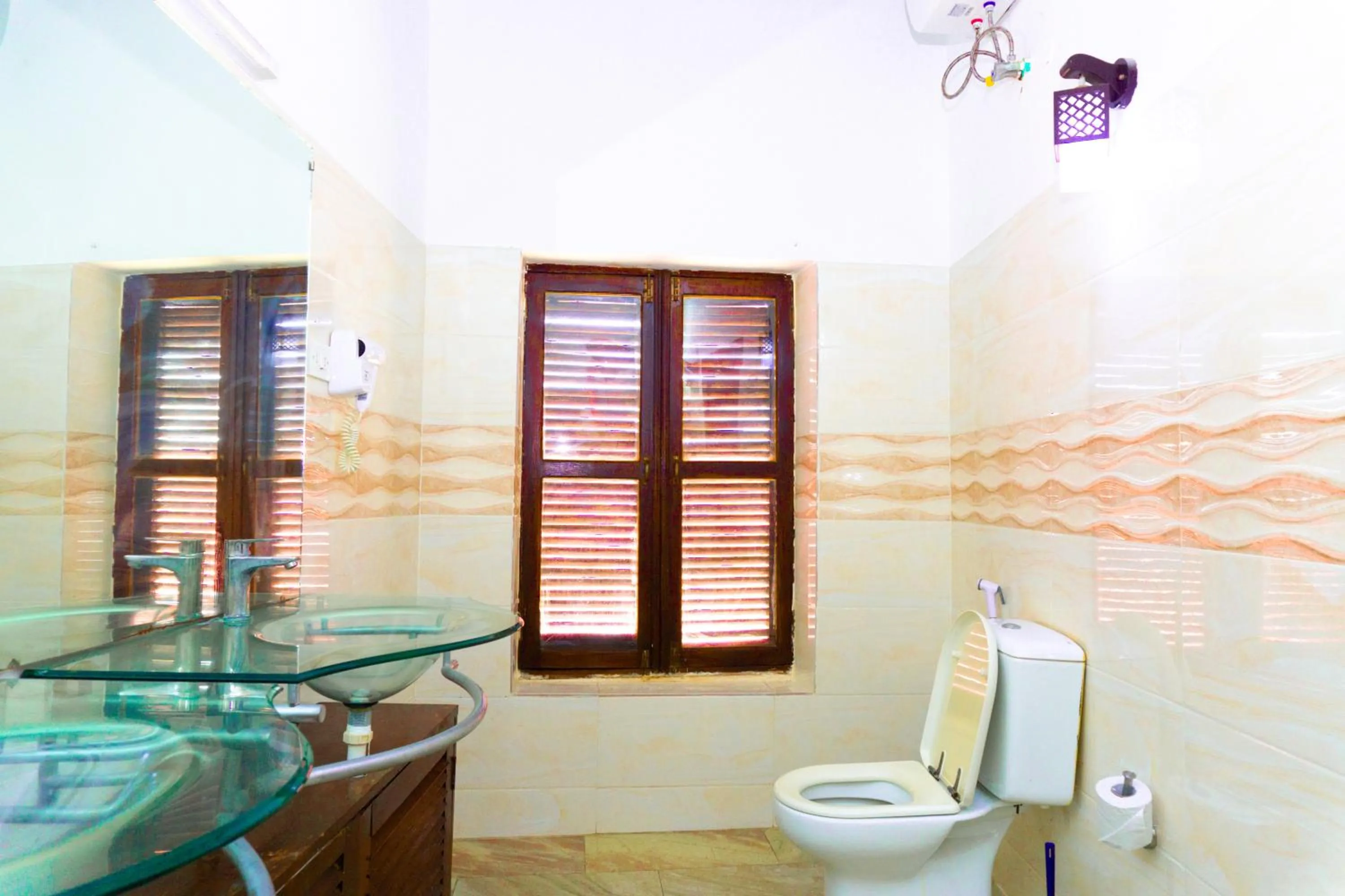 Toilet in Al Johari Hotel & Spa