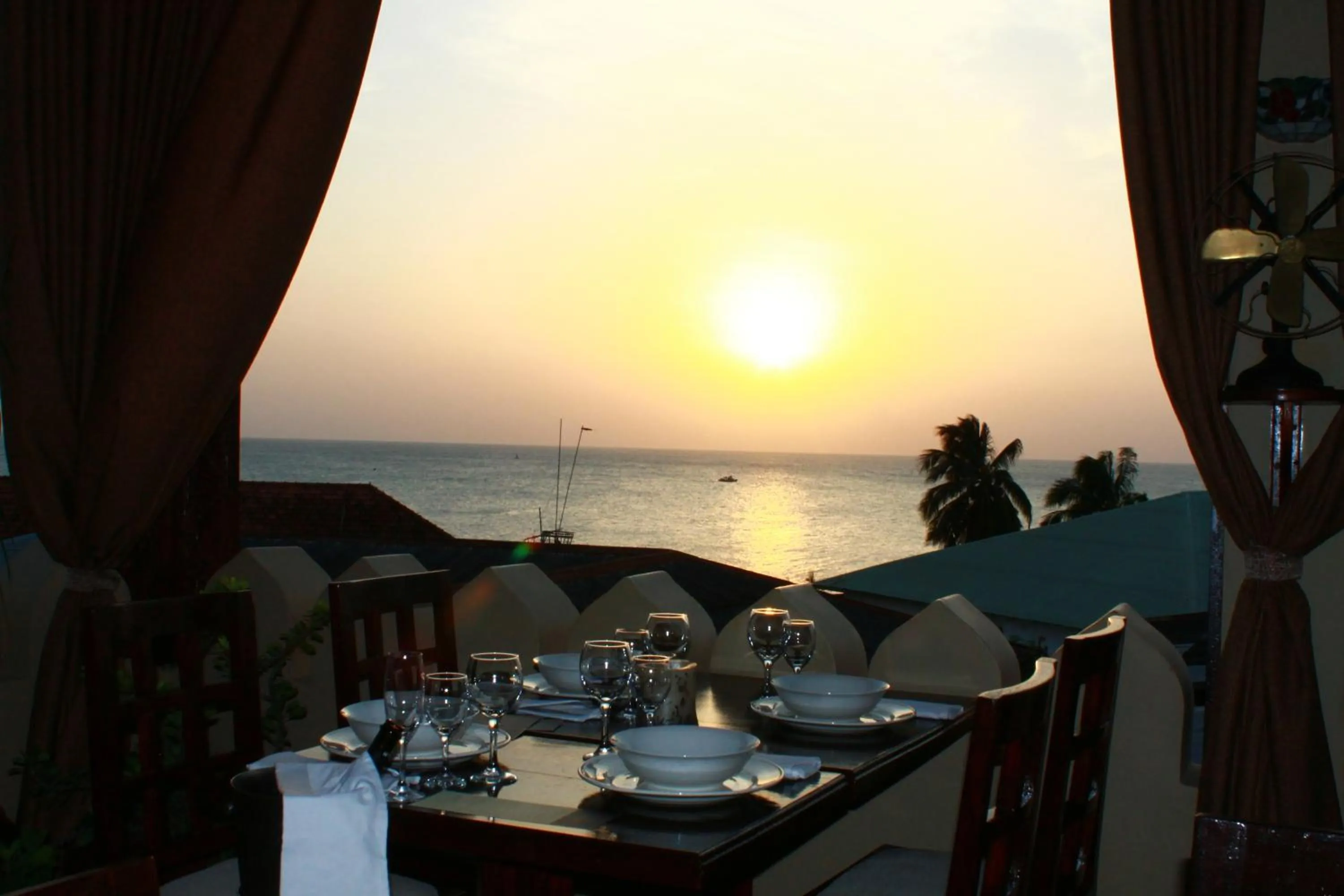 Restaurant/places to eat in Al Johari Hotel & Spa