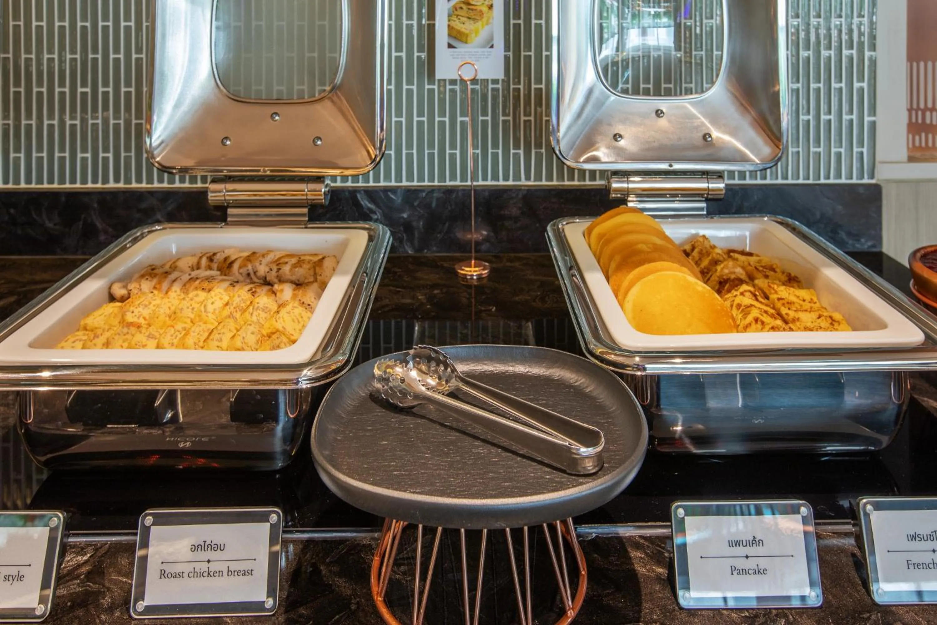 Restaurant/places to eat in Best Western Click Sathorn 11 Bangkok