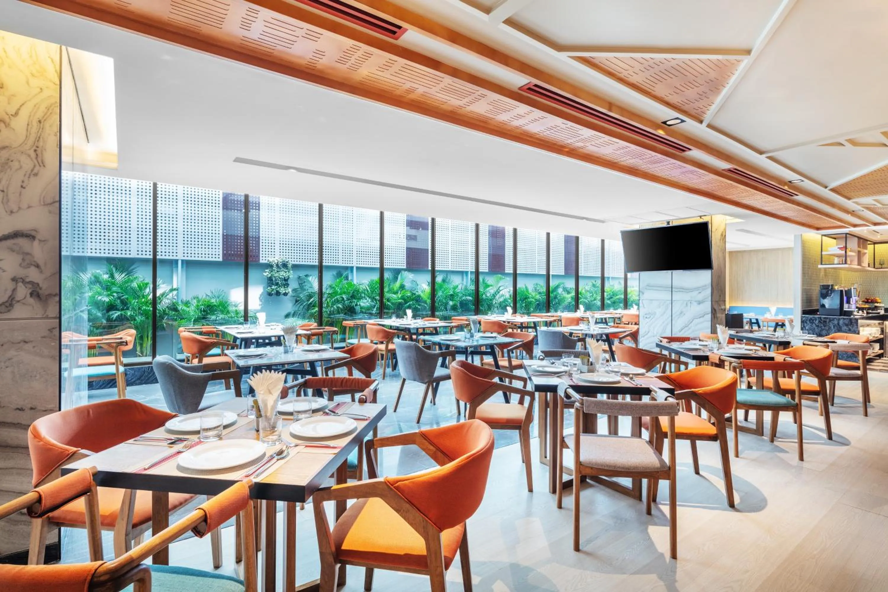 Restaurant/places to eat in Best Western Click Sathorn 11 Bangkok