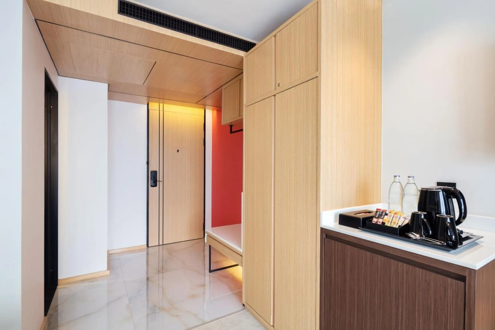 Coffee/tea facilities in Best Western Click Sathorn 11 Bangkok