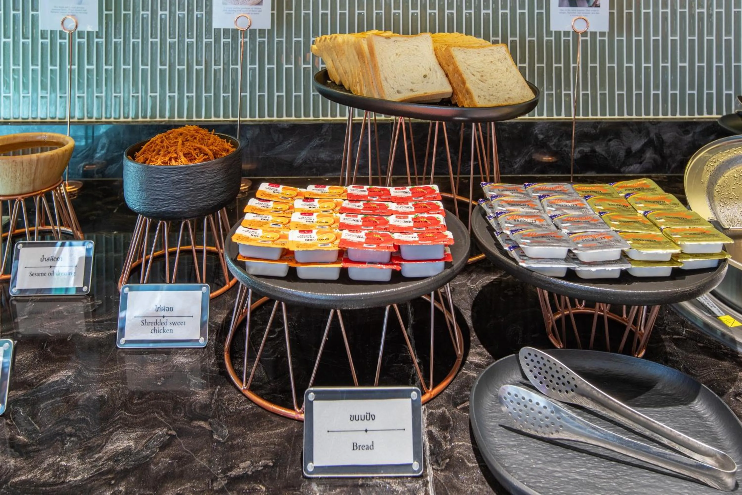 Restaurant/places to eat in Best Western Click Sathorn 11 Bangkok