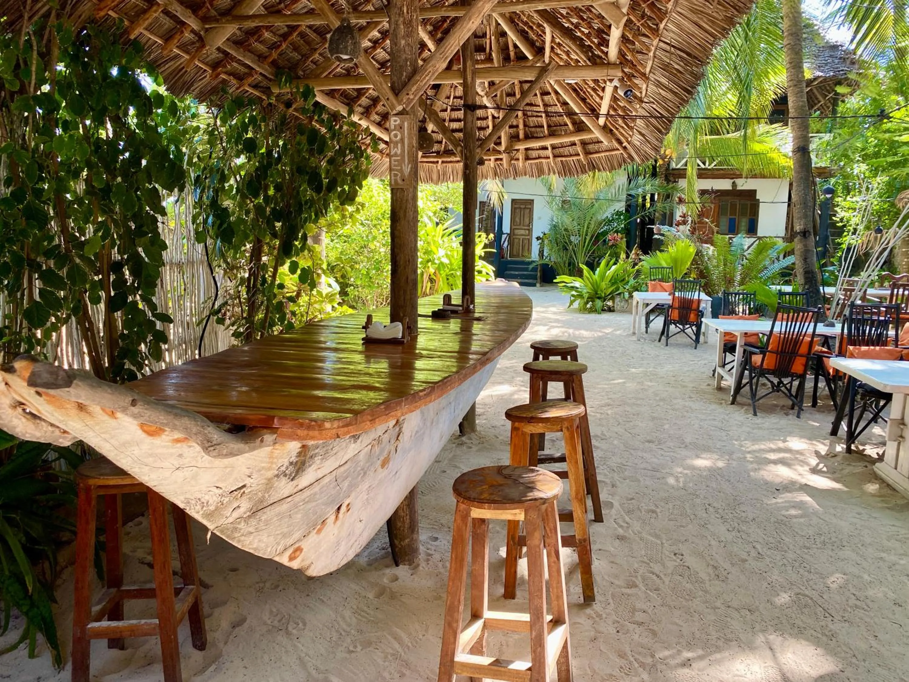 Restaurant/places to eat in The Seles Boutique Hotel