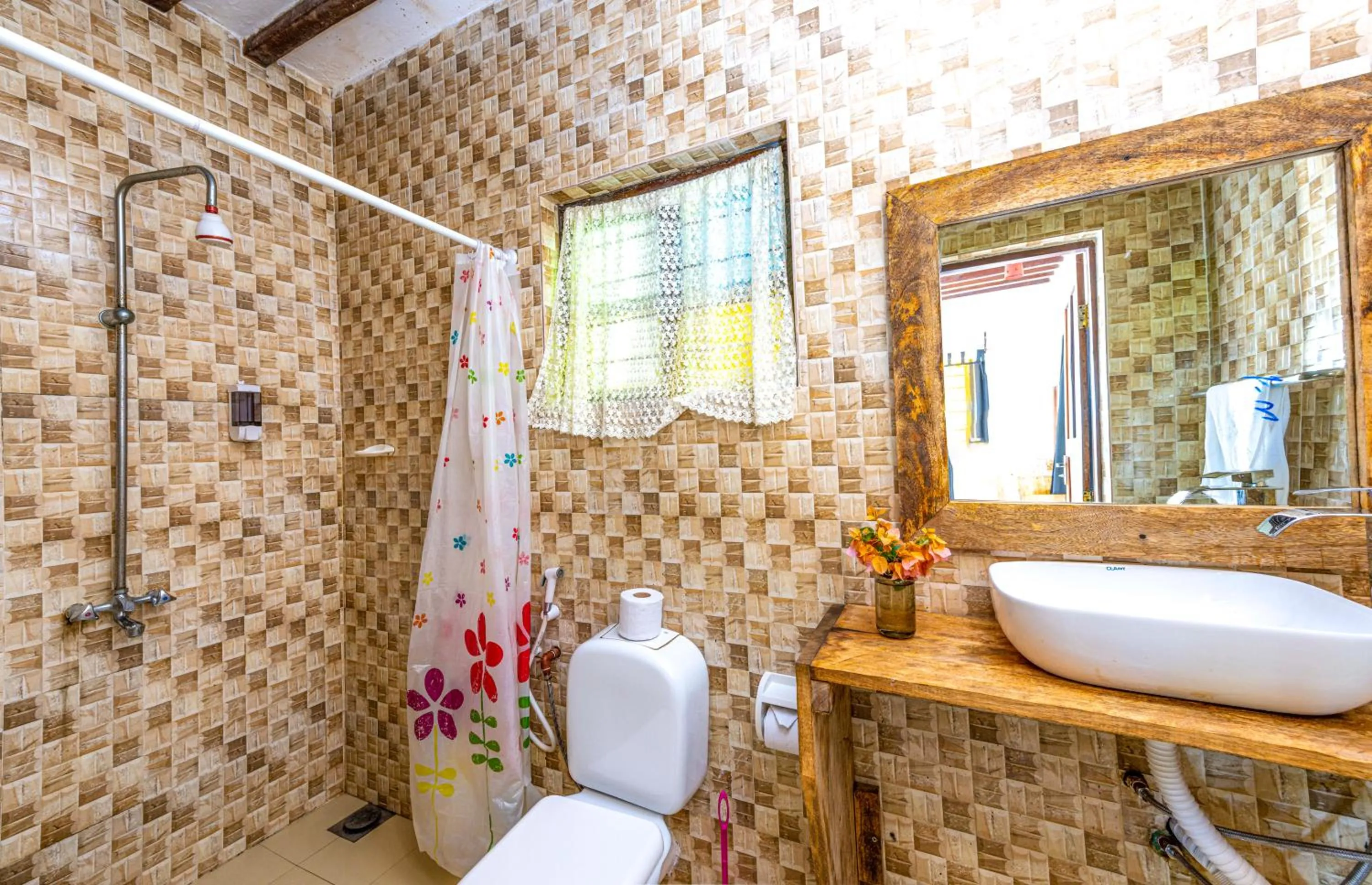 Shower in The Seles Boutique Hotel