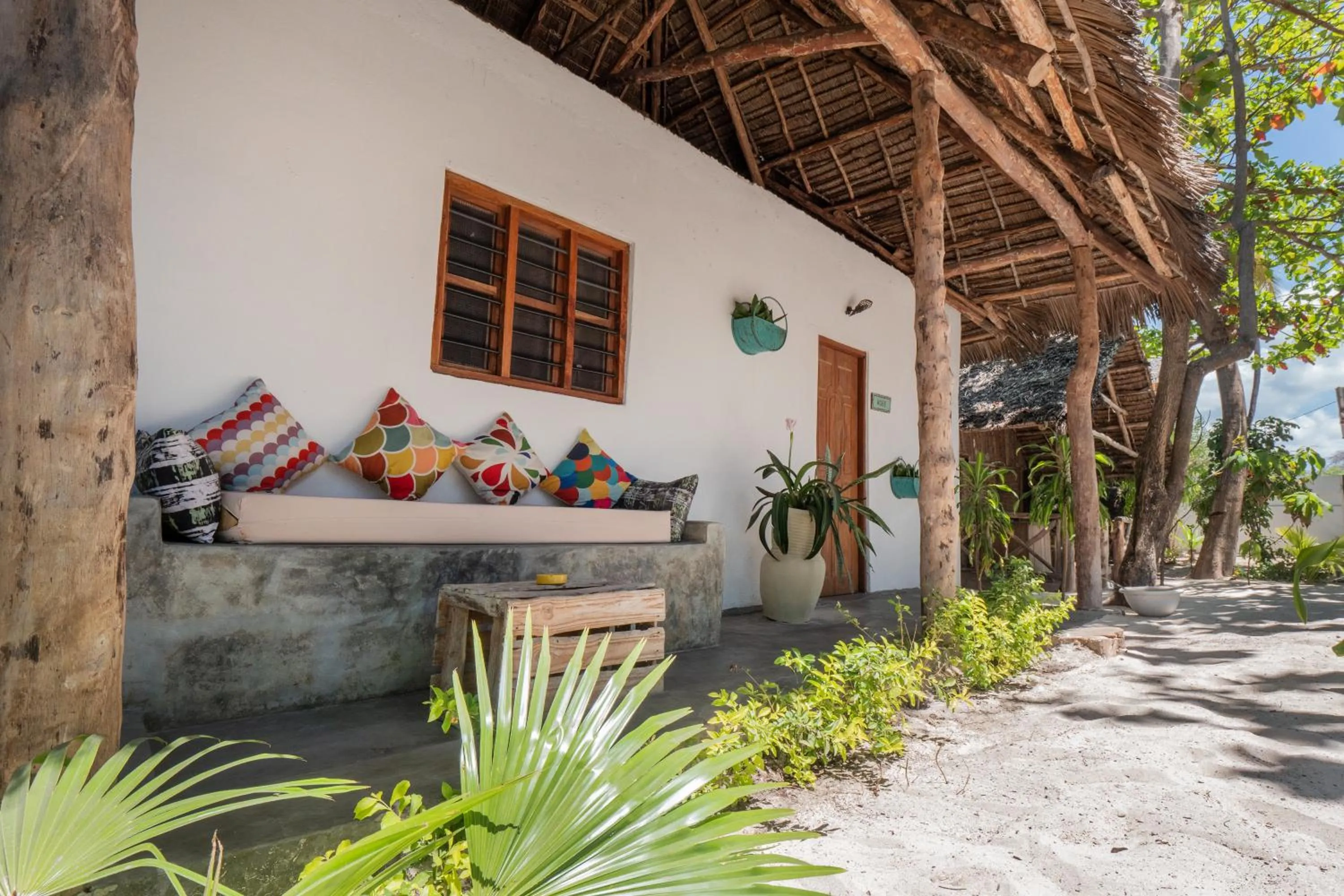 Property building in Bahari Beach Bungalows