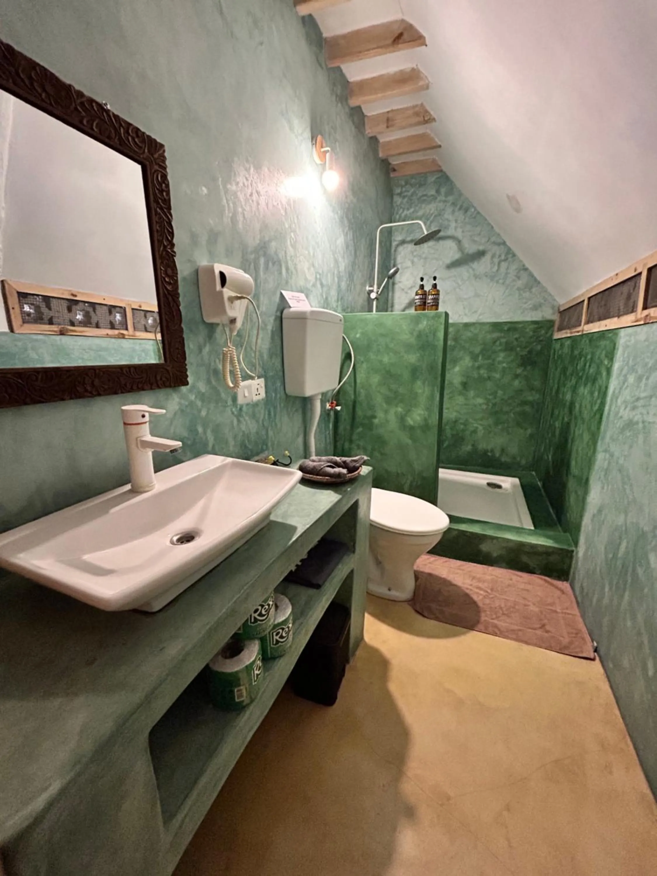Bathroom in Bahari Beach Bungalows