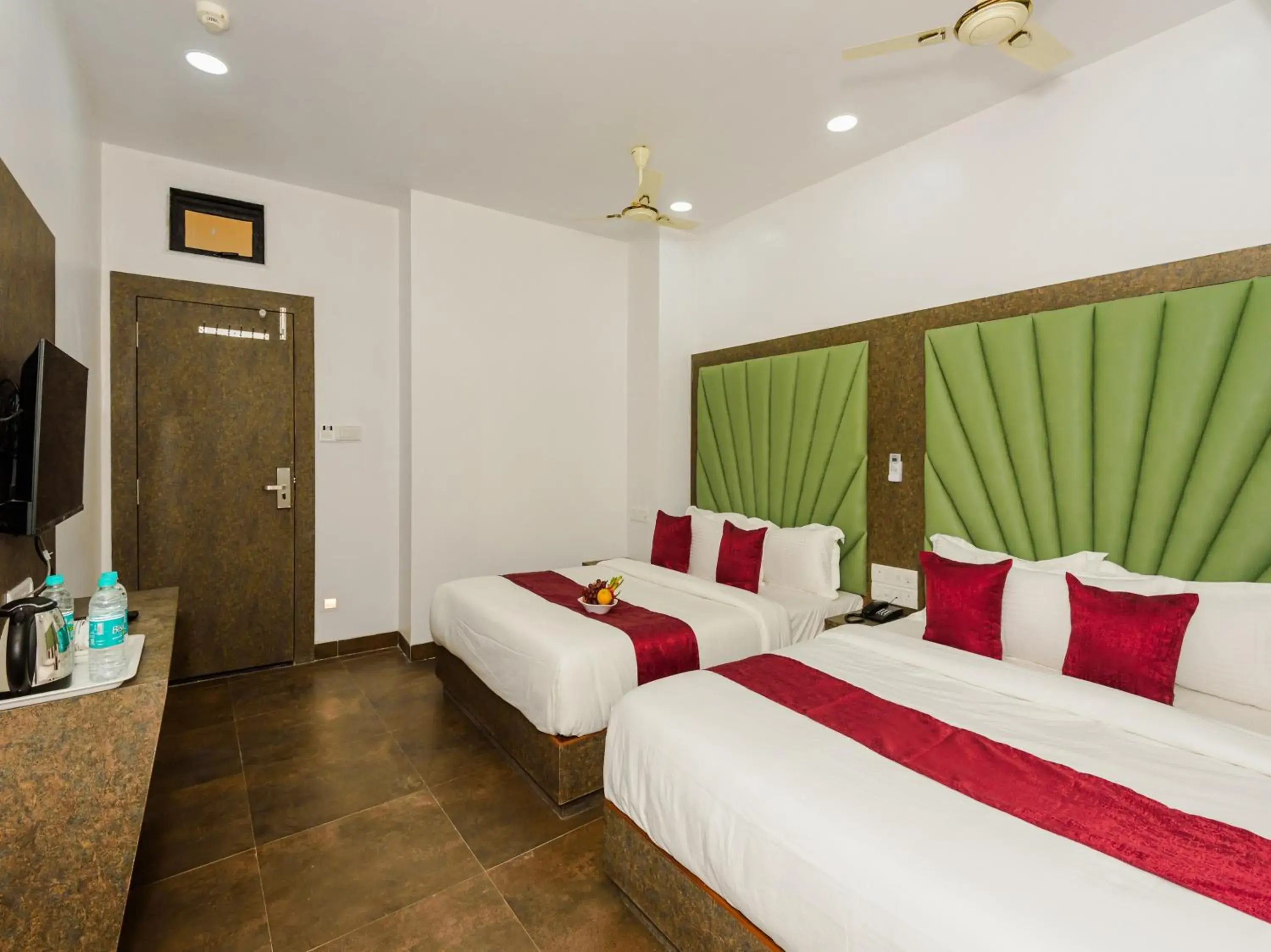 Bed in Hotel Zillion Executive - Kurla West Mumbai Bed in Hotel Zillion Executive - Kurla West Mumbai